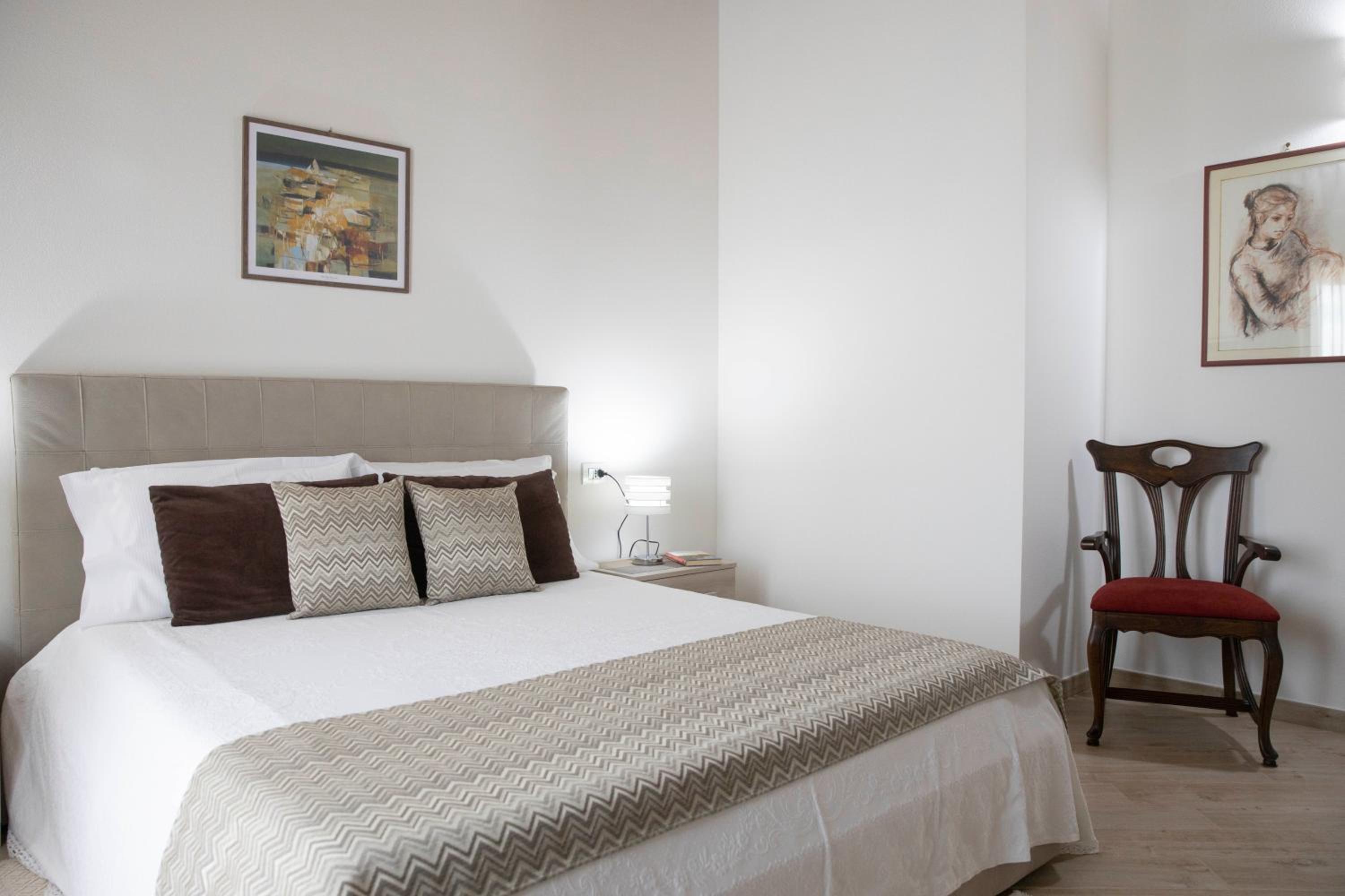 Suite with Terrace - Photo 4