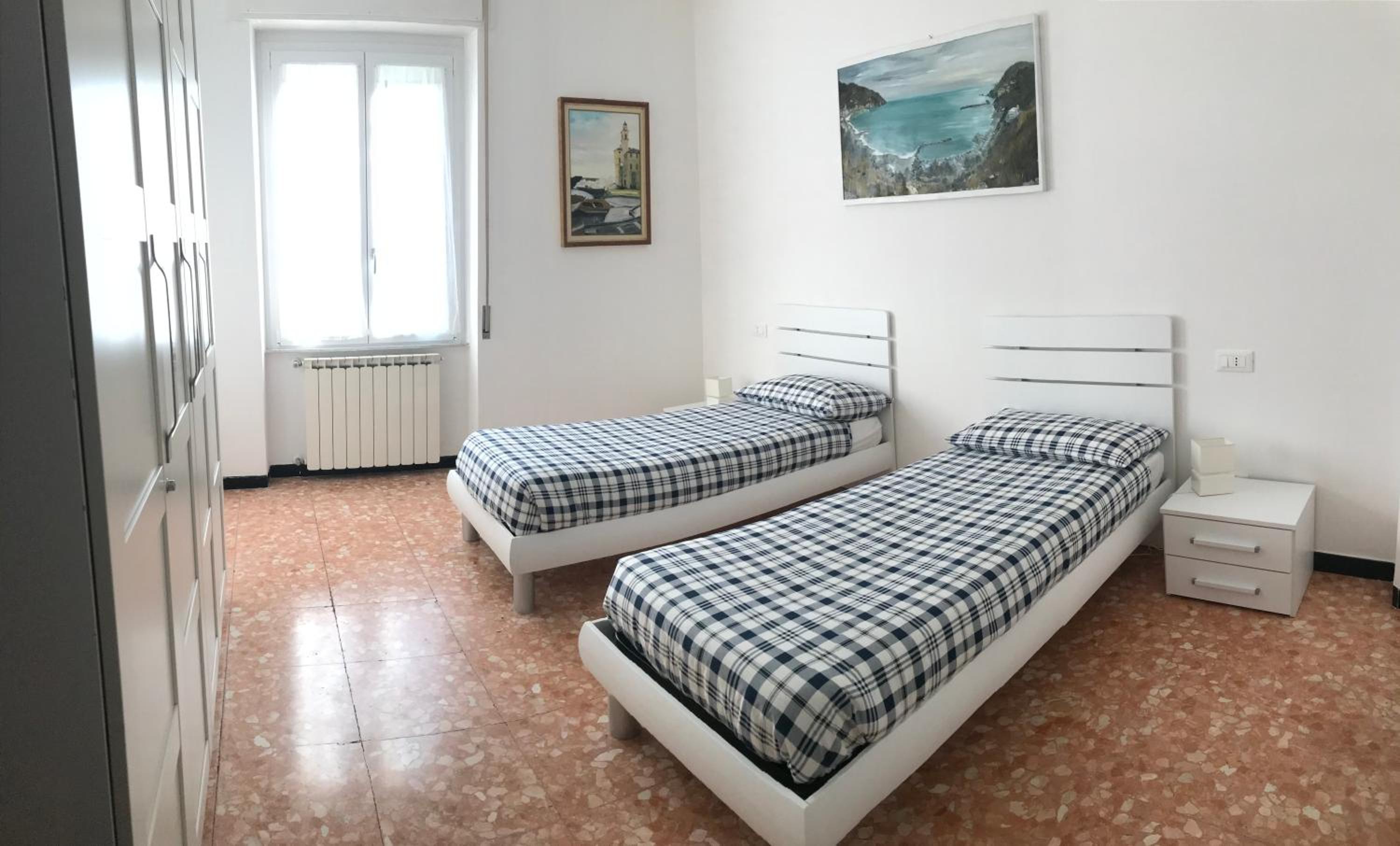 Two-Bedroom Apartment - Photo 7