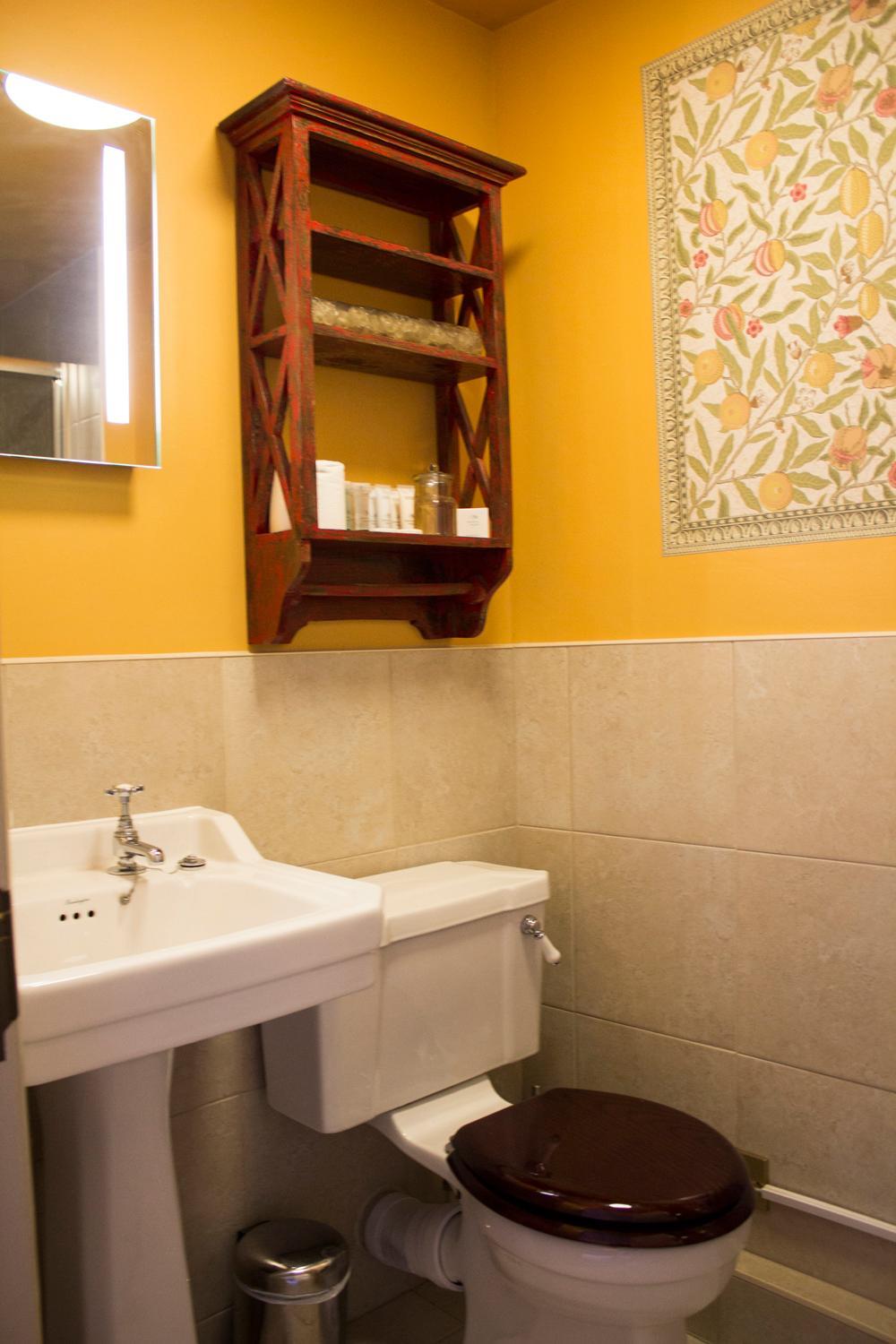 Double Room with Private Bathroom photo 3