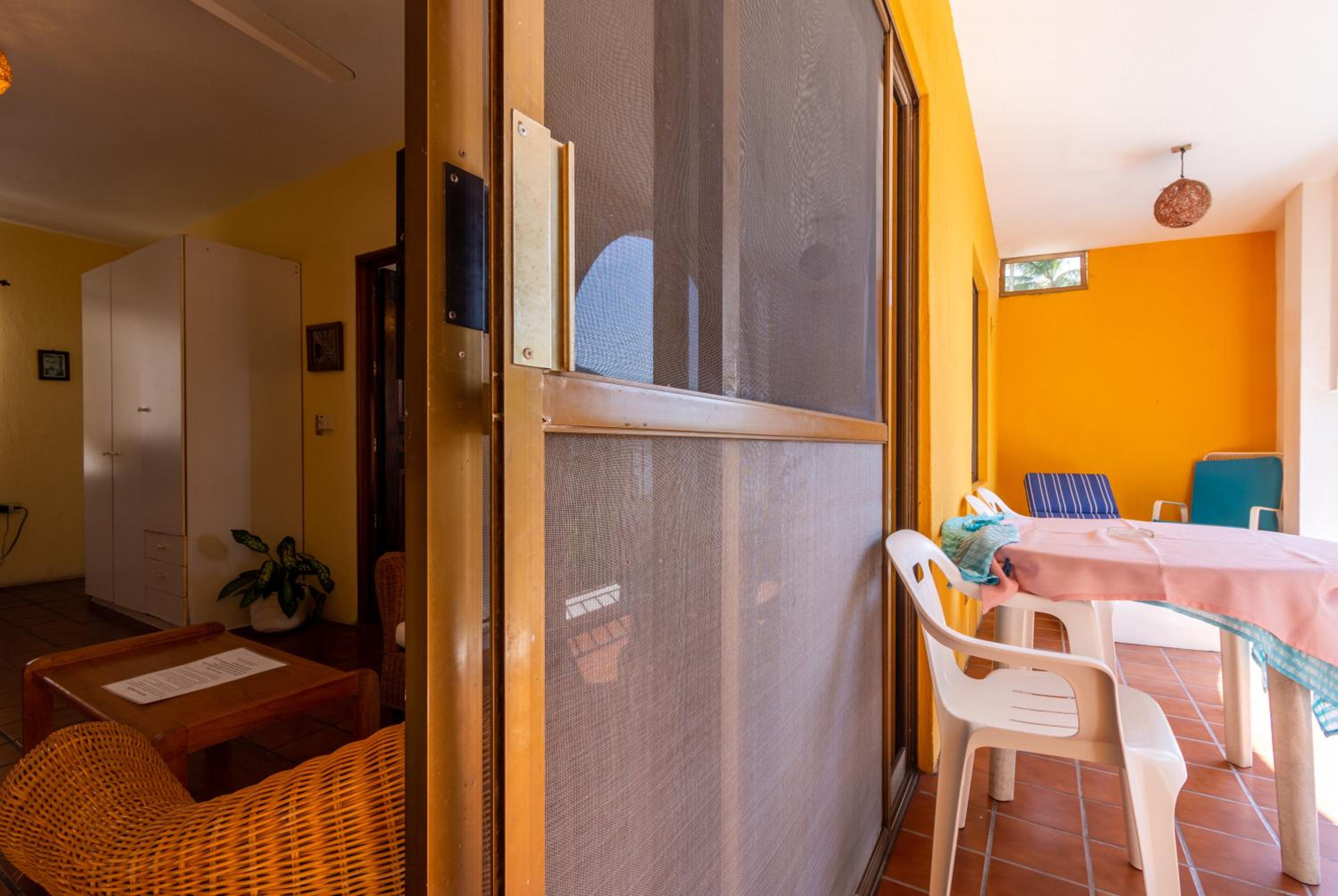 Two-Bedroom Apartment - Photo 9