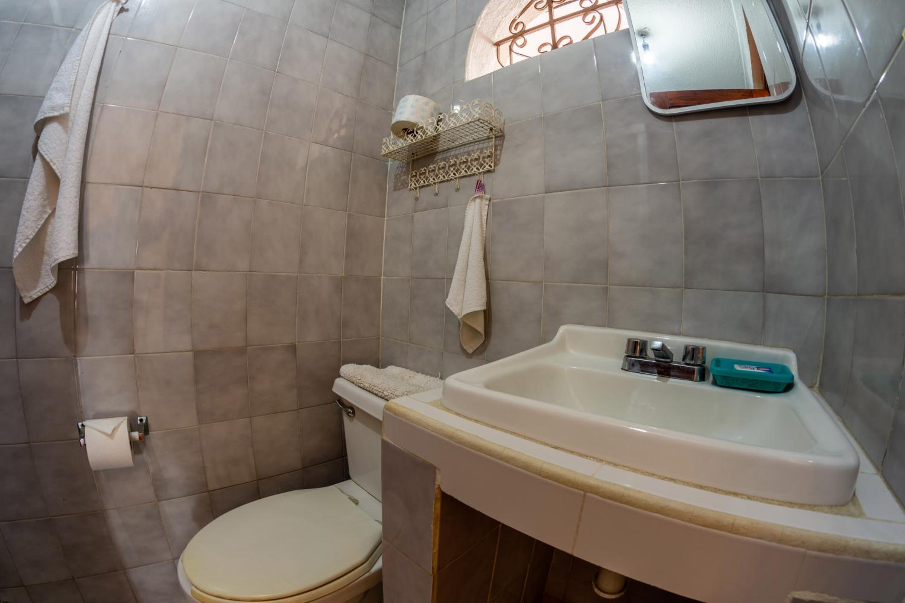 Two-Bedroom Apartment - Photo 5