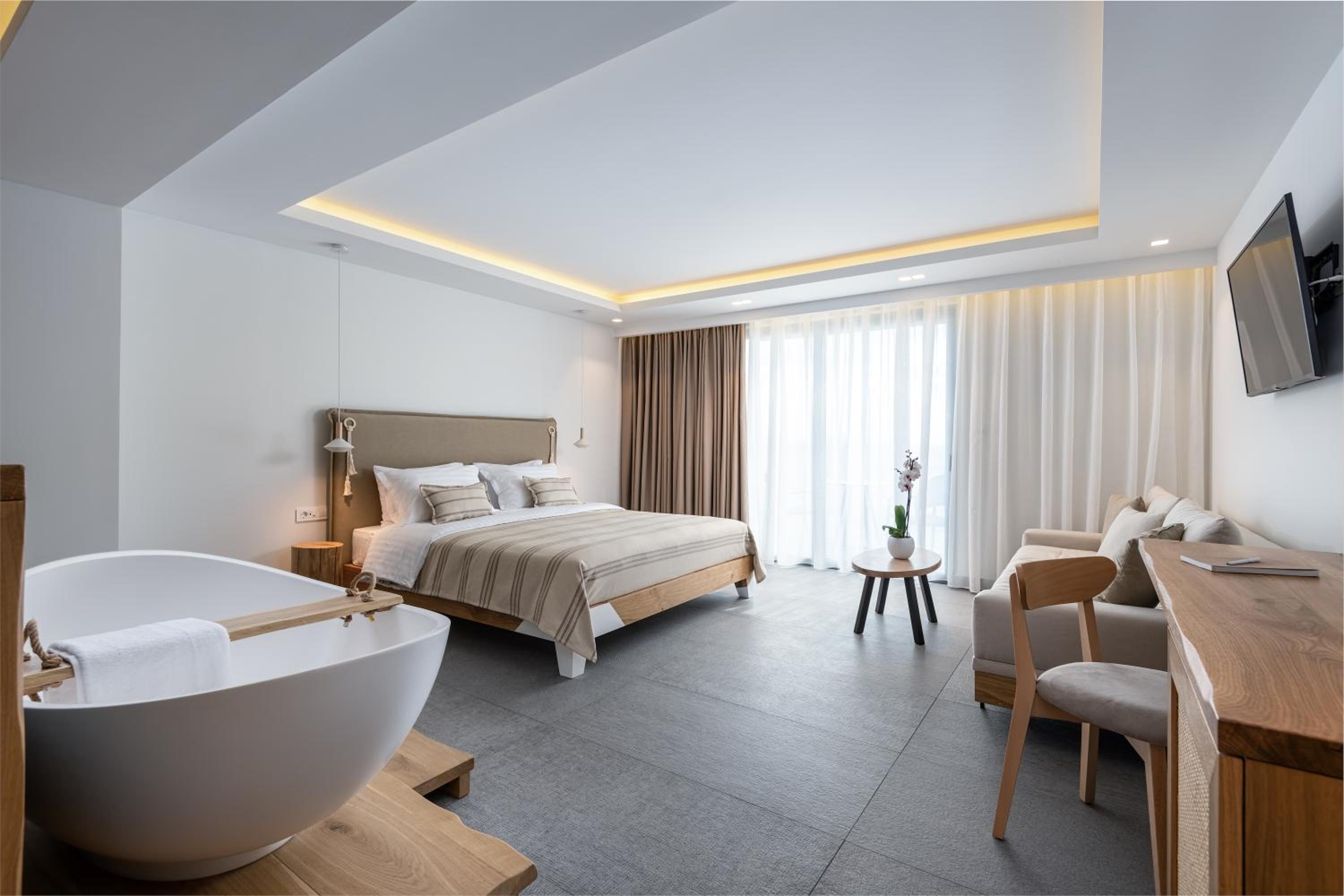 One-Bedroom Suite