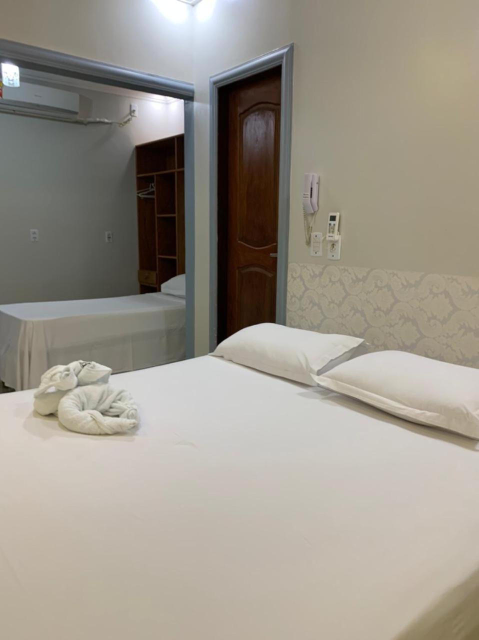 Double or Twin Room photo 3