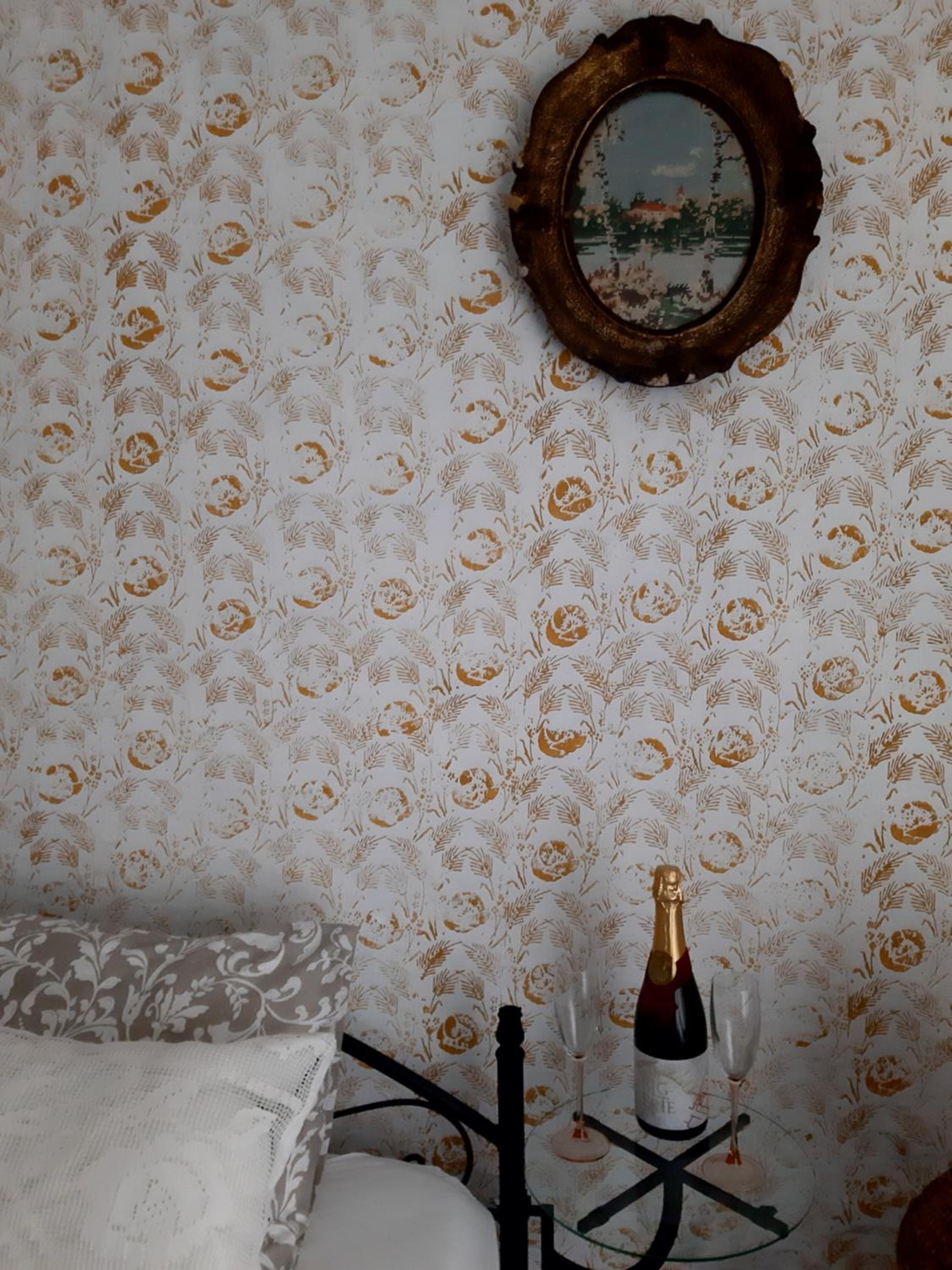 Large Double Room - Photo 13