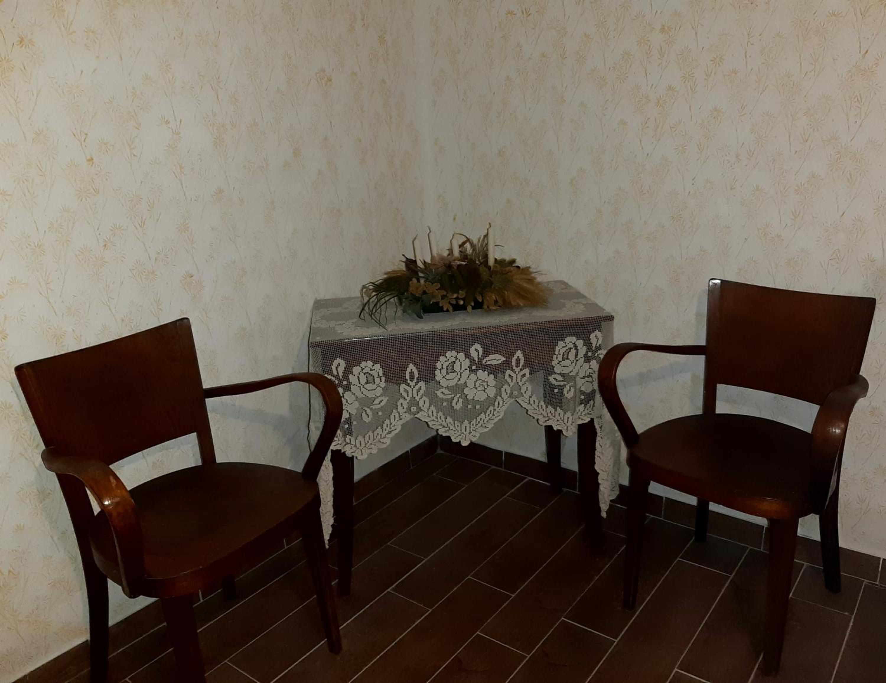 Standard Double Room - Photo 3