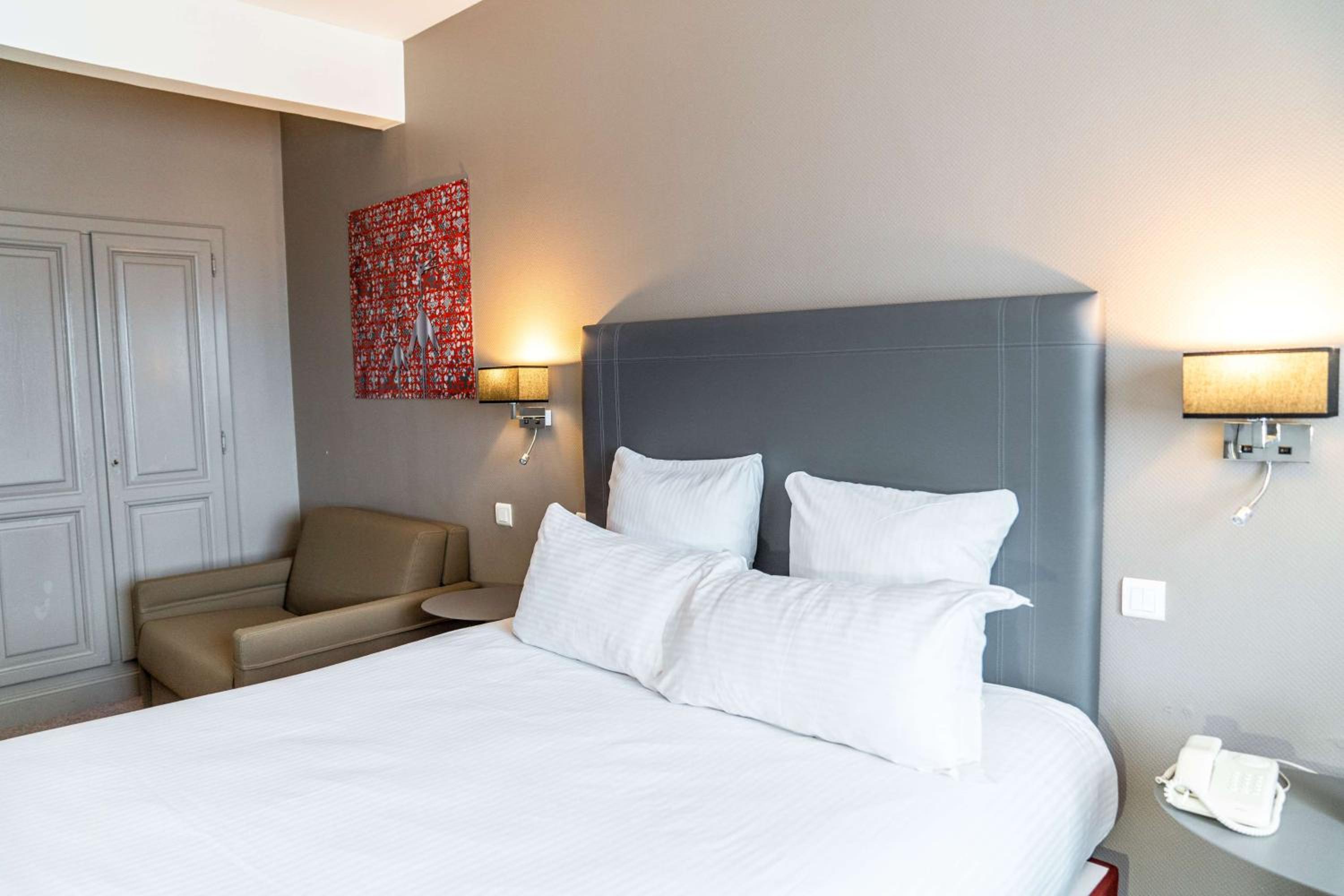 Deluxe Triple Room - Photo 1