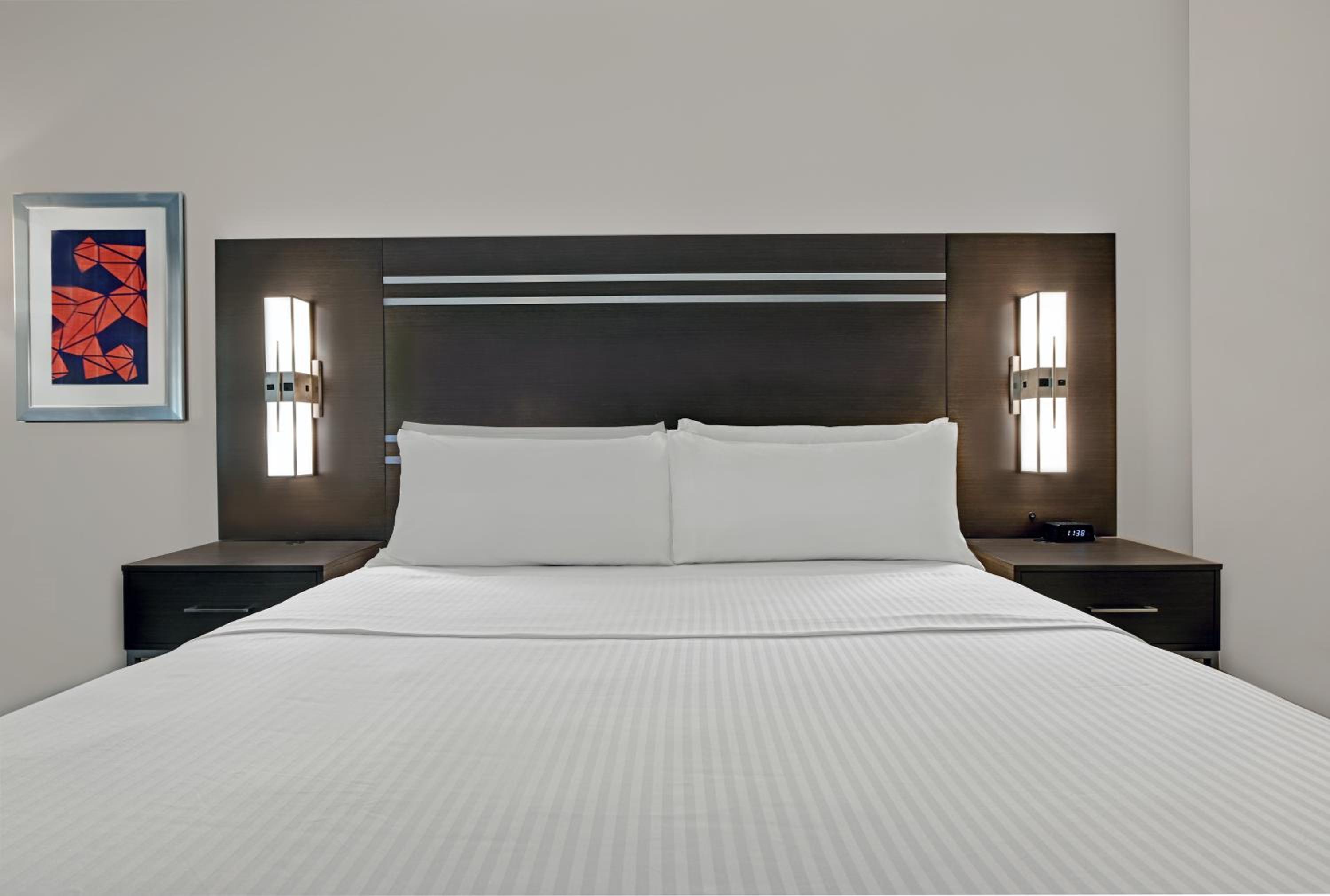King Suite at Holiday Inn Express & Suites Memorial – CityCentre by IHG in Houston
