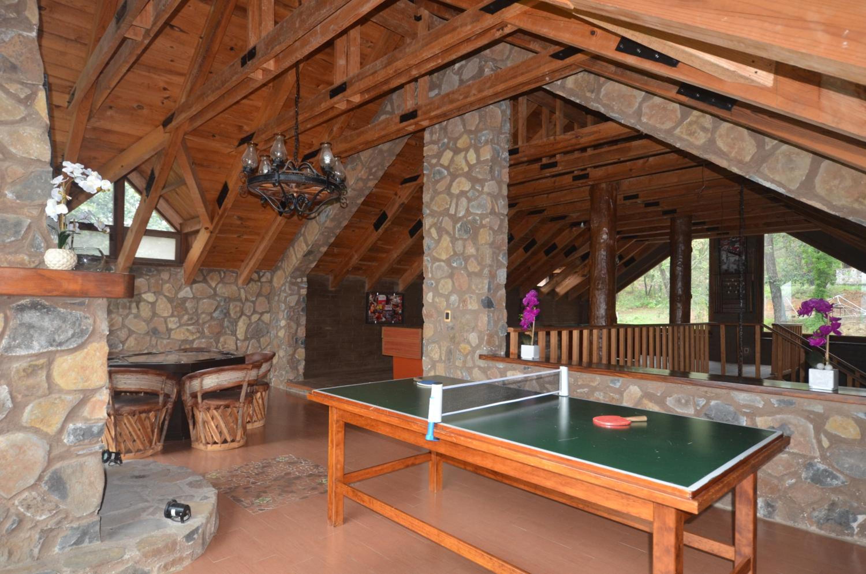 Family Room - Photo 9