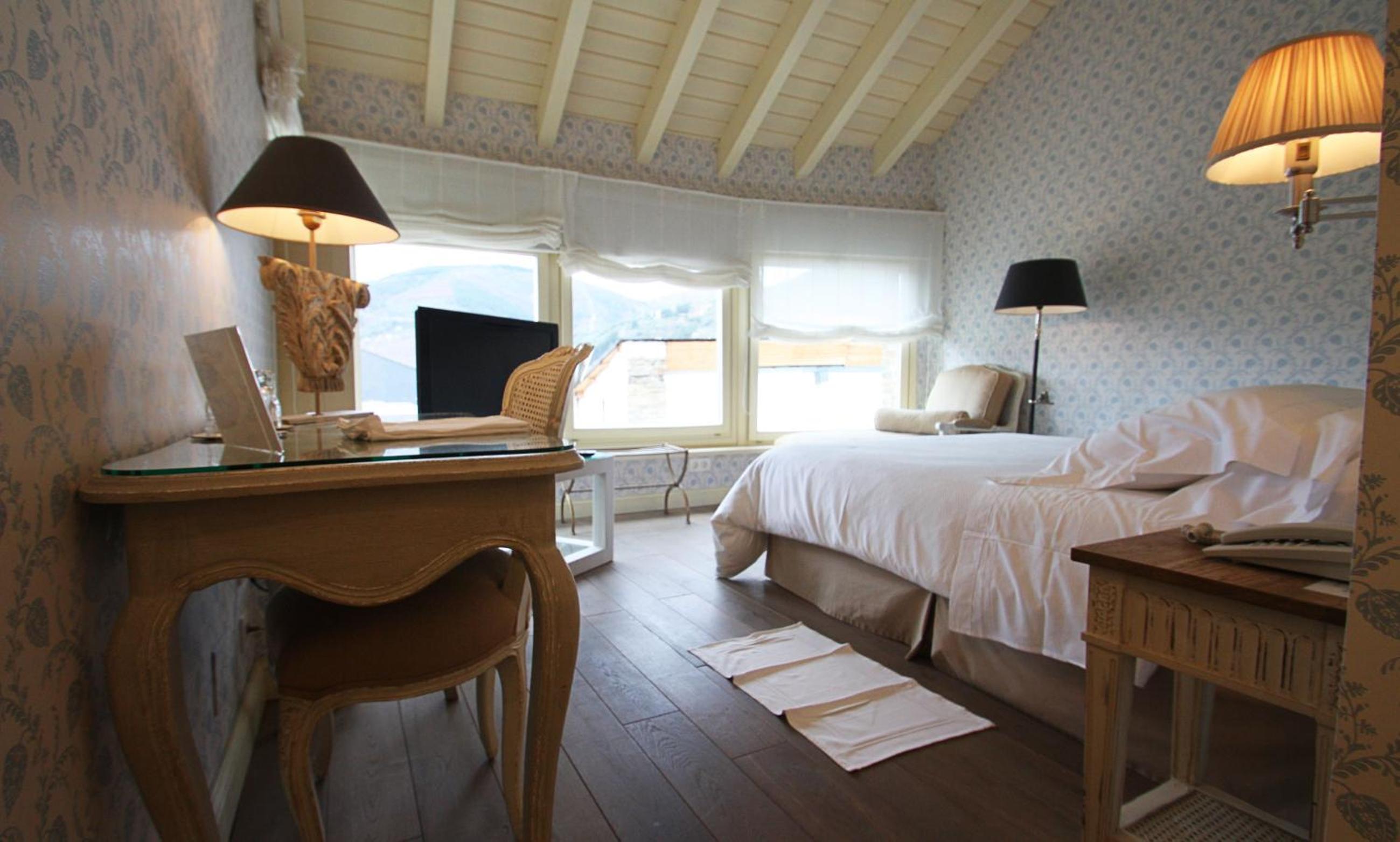 Habitación Doble o con Dos Camas
