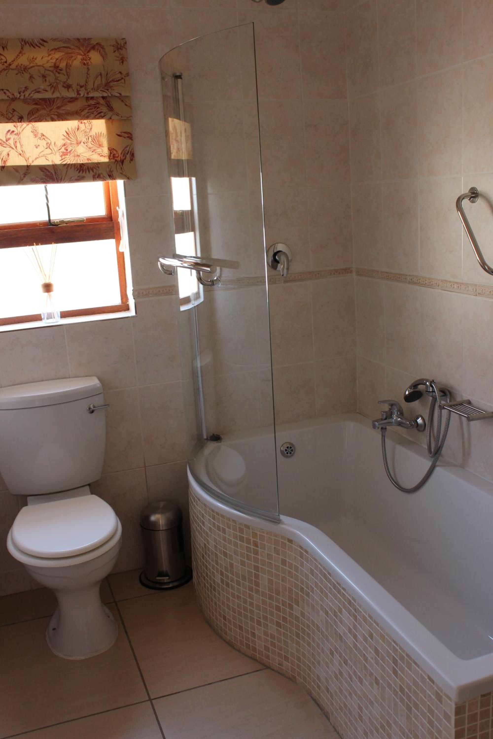 Deluxe Villa - Photo 13