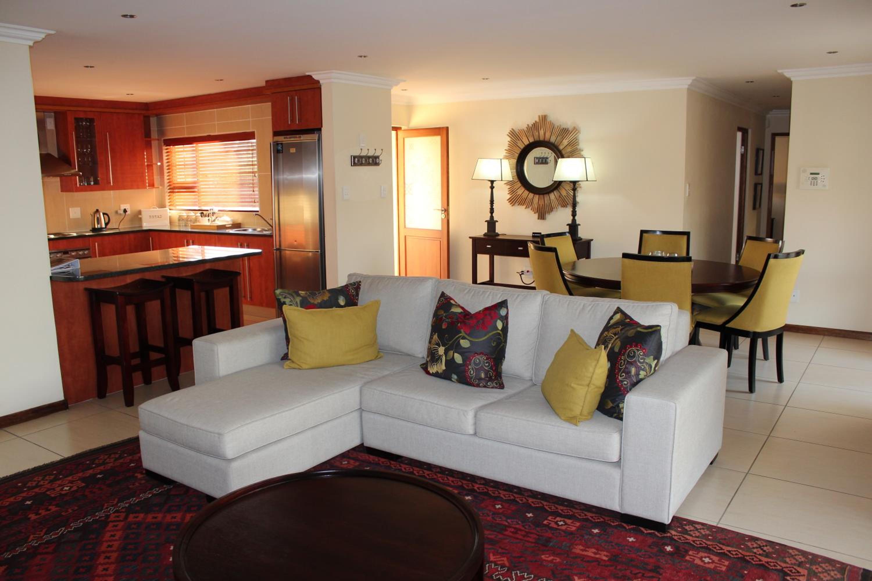 Superior Villa photo 1