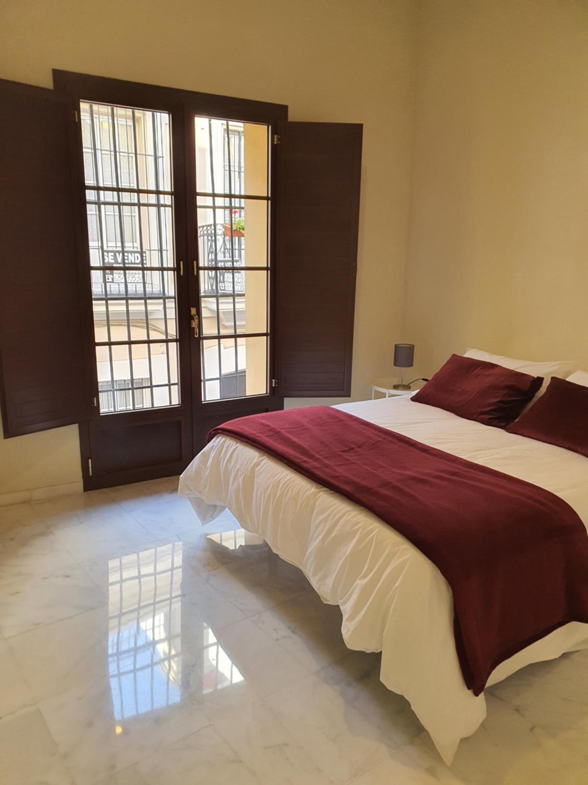 Deluxe Double Room - Photo 3