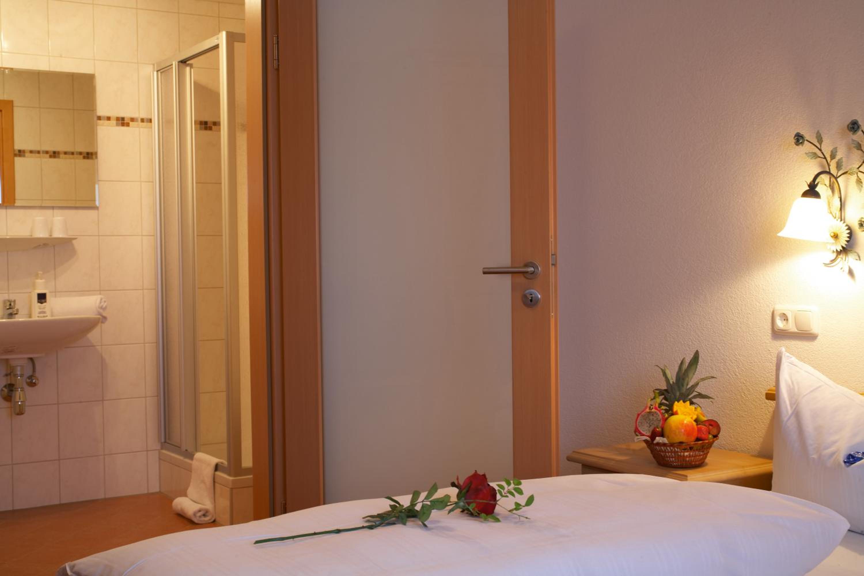 Double Room - Photo 1