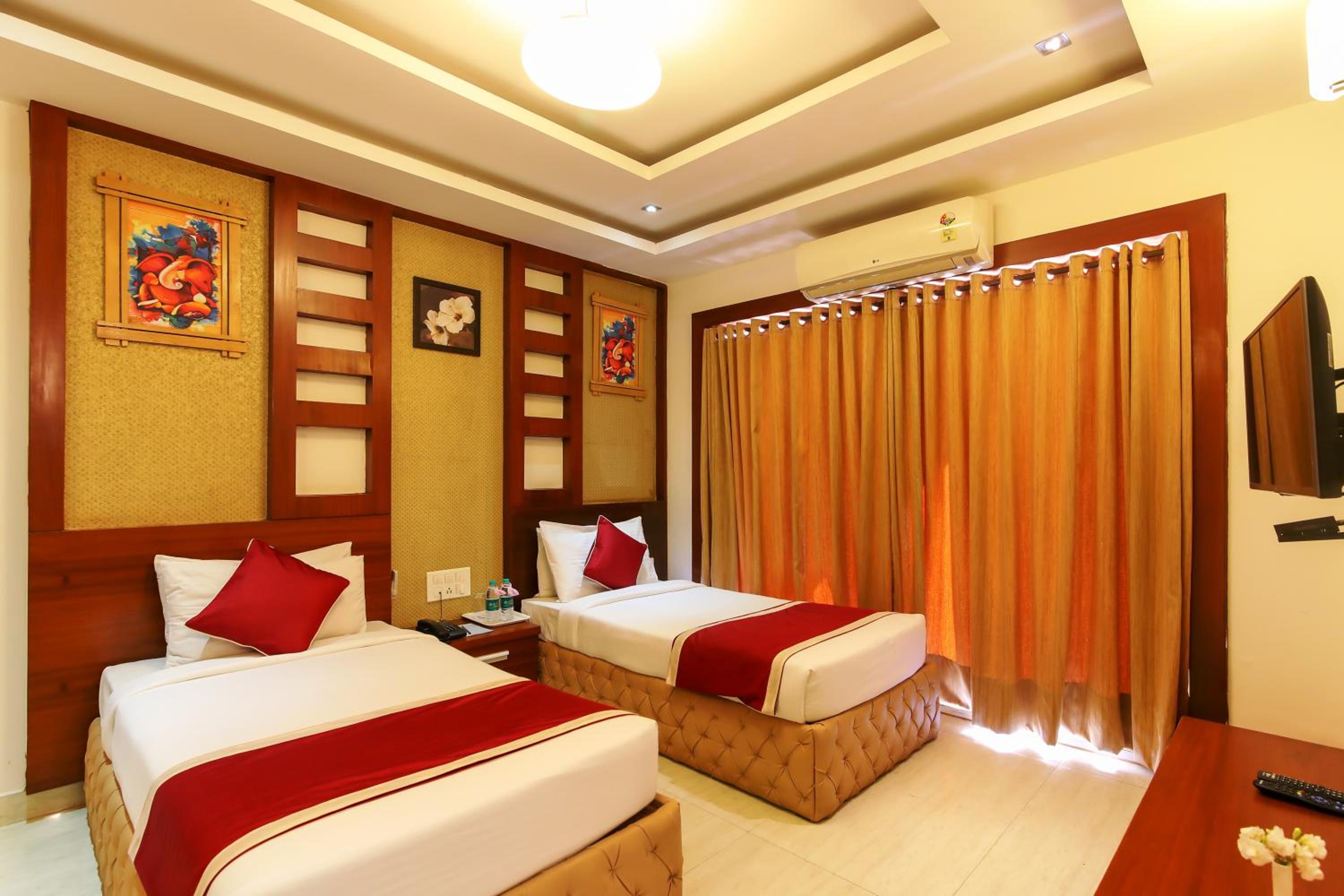 Deluxe Twin Room photo 1