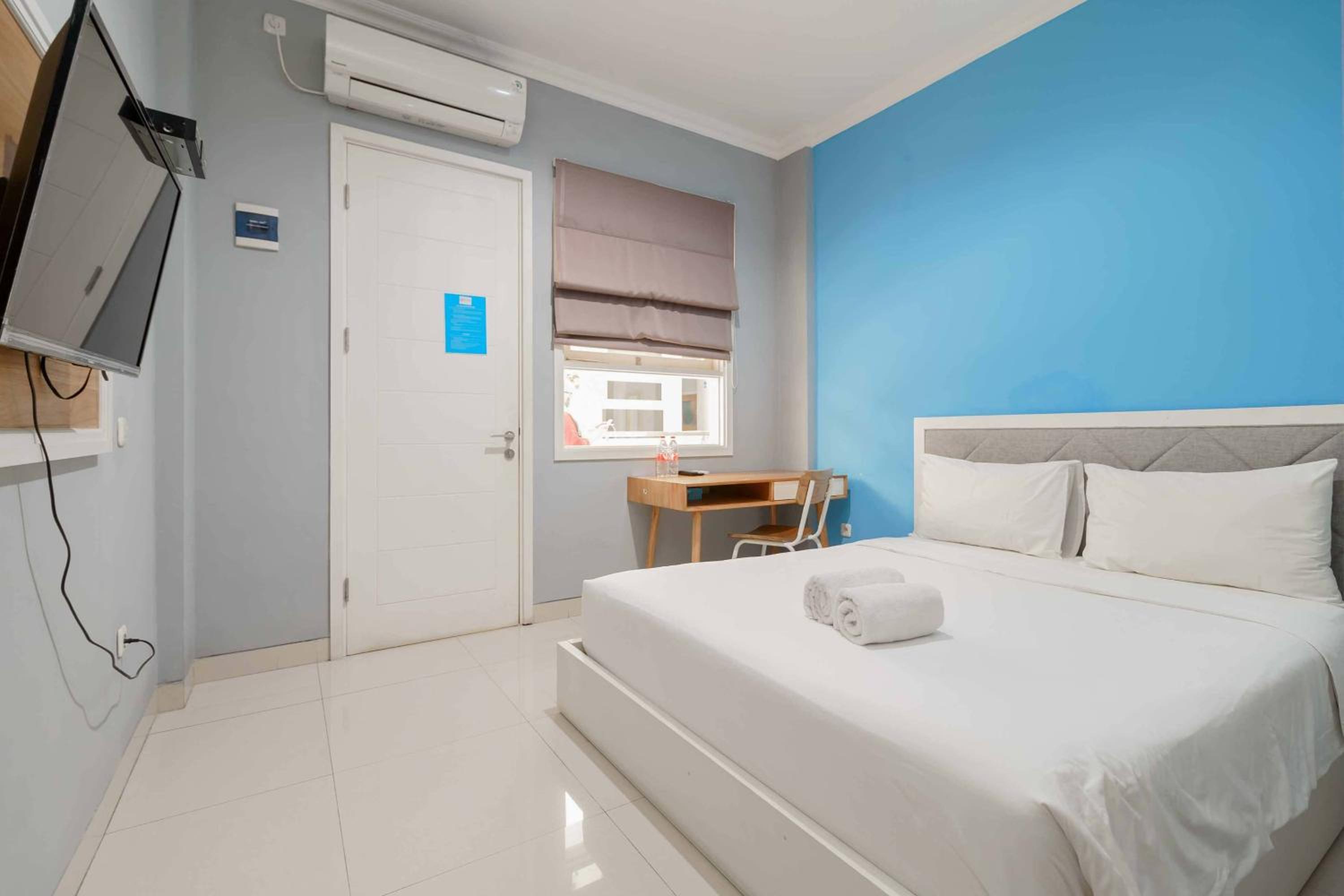 Standard Double Room - Photo 10
