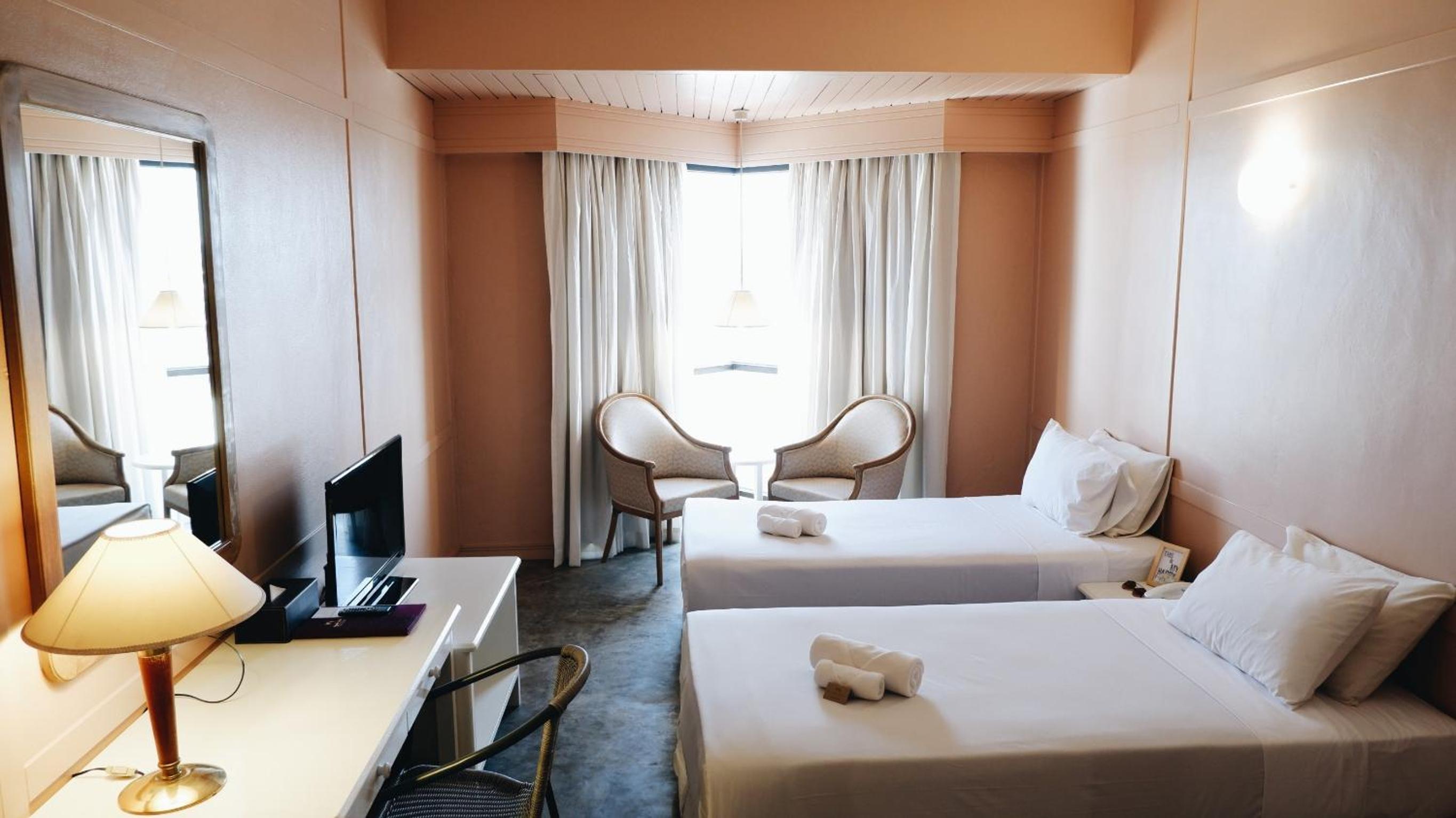 Superior Twin Room photo 3