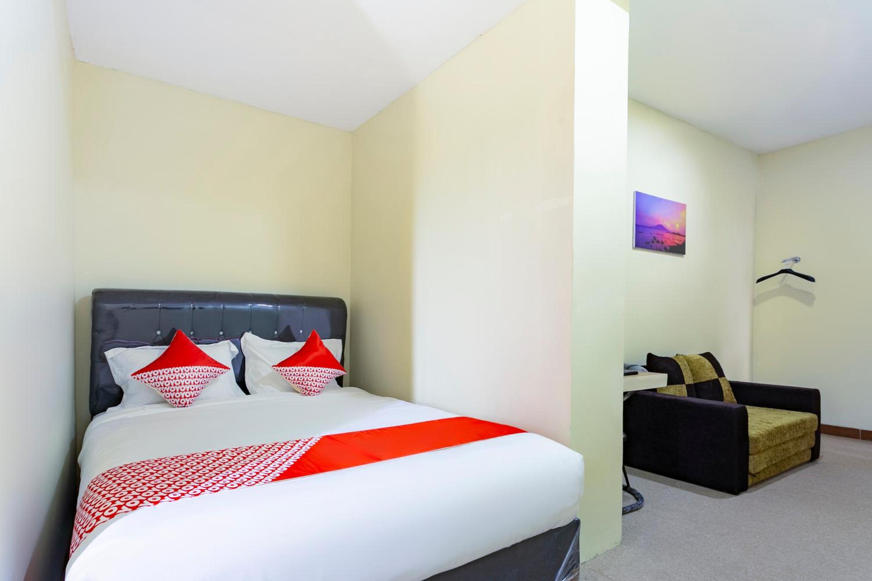 Superior Suite - Photo 3