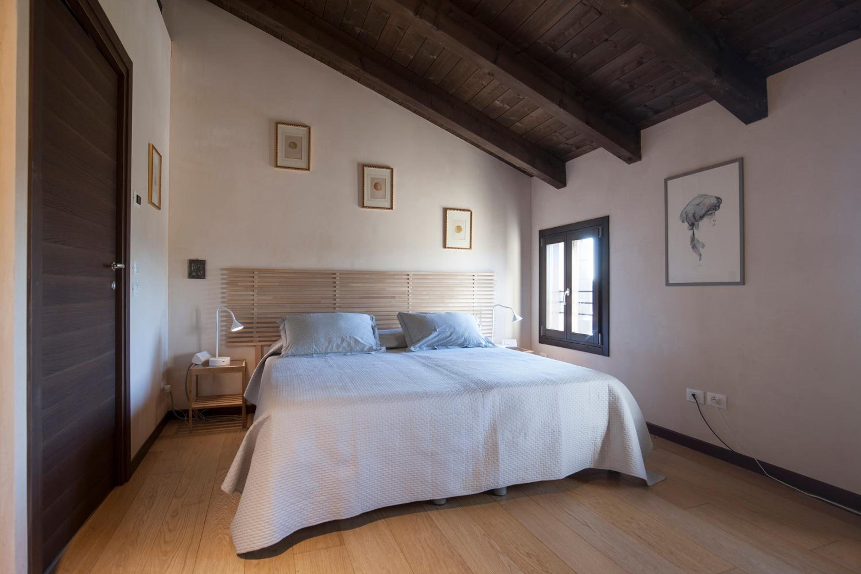 Double Room - Disability Access - Photo 6