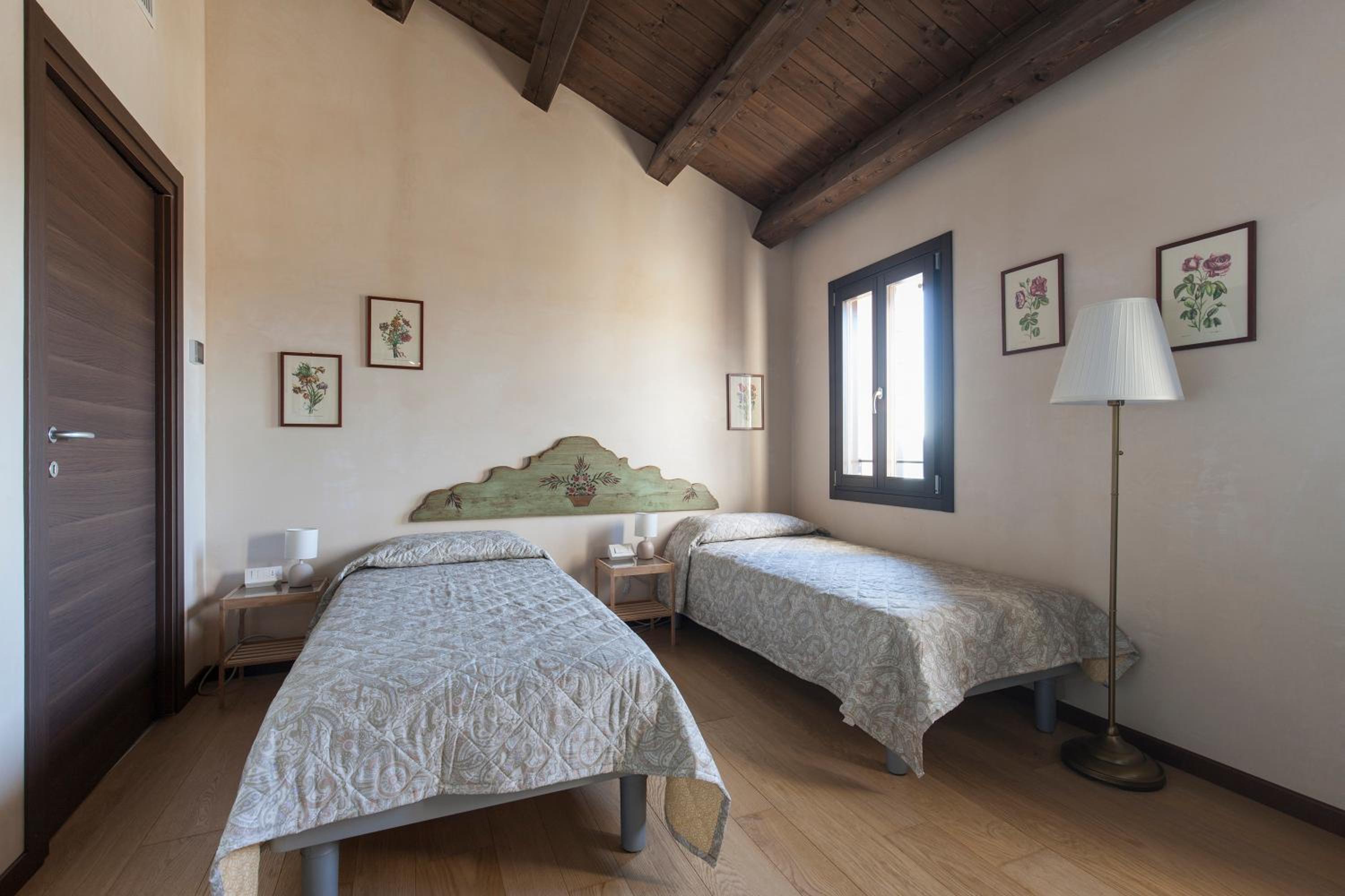 Double or Twin Room - Disability Access photo 3