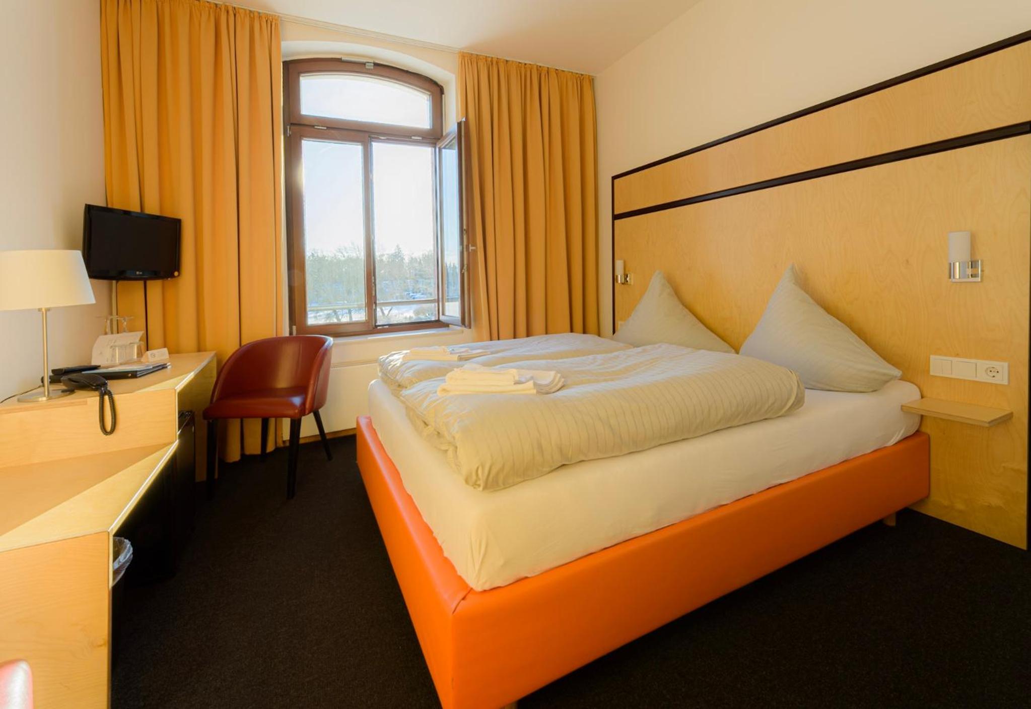 Economy Double Room photo 1