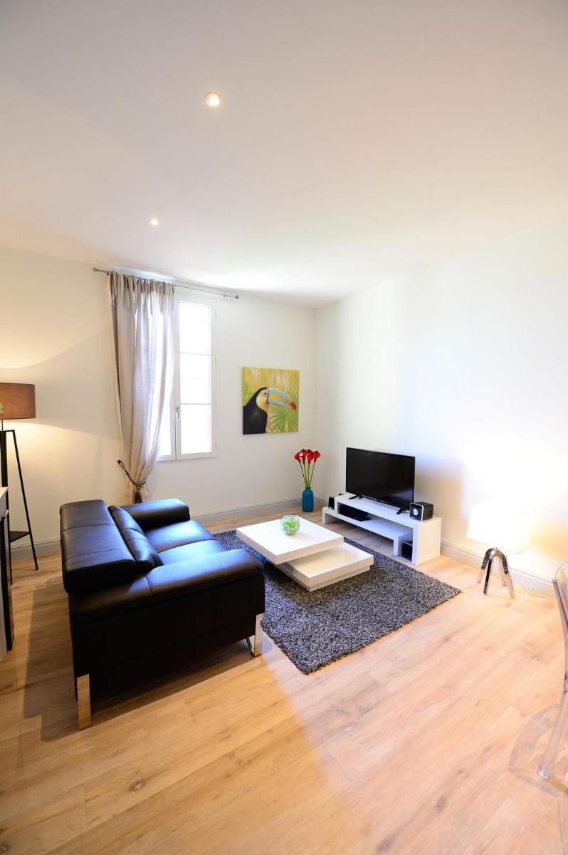 Superior Apartment