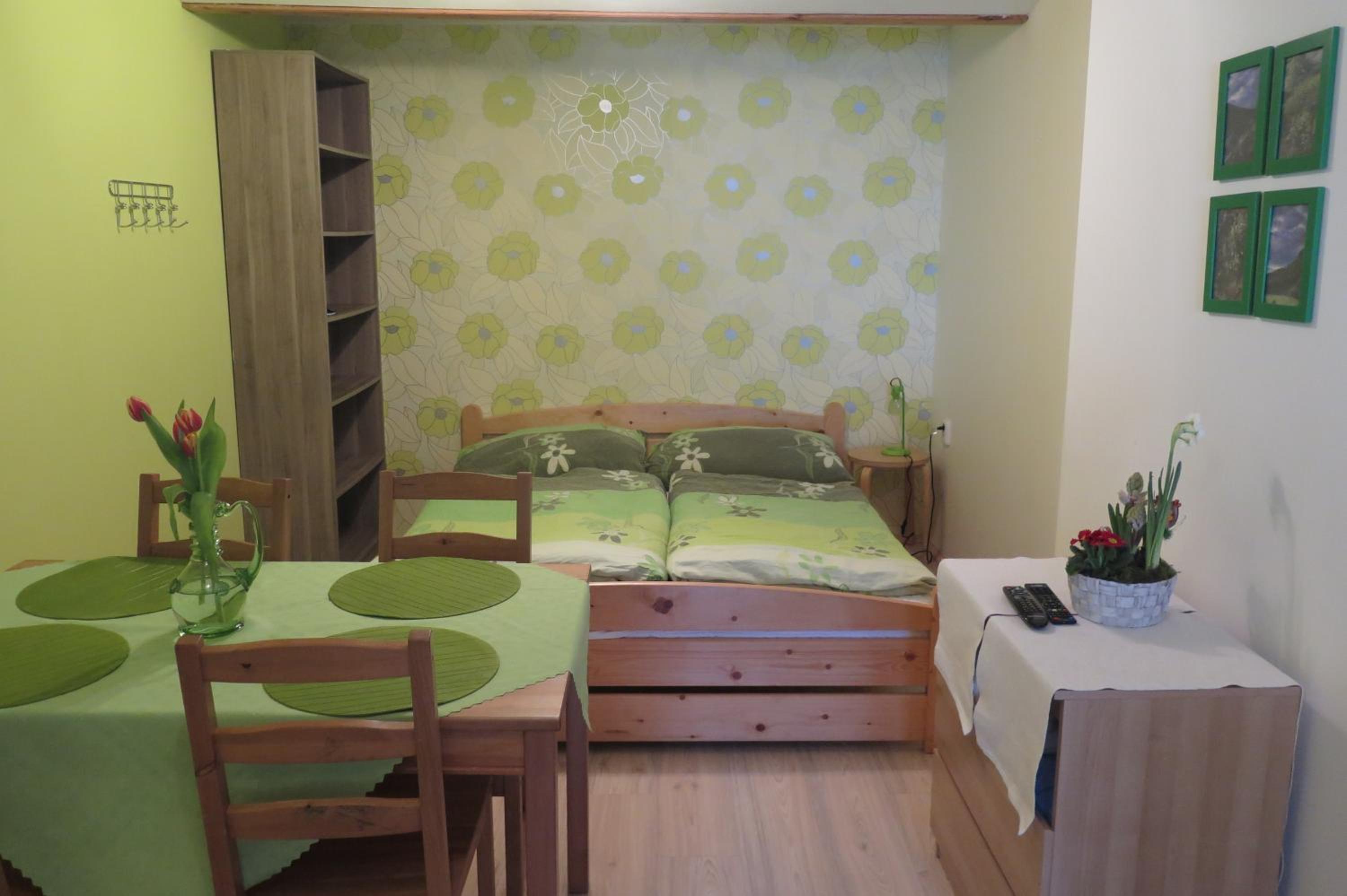 Apartment photo 1