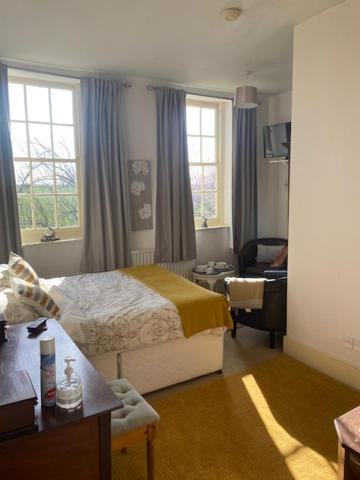 Double Room - Photo 8