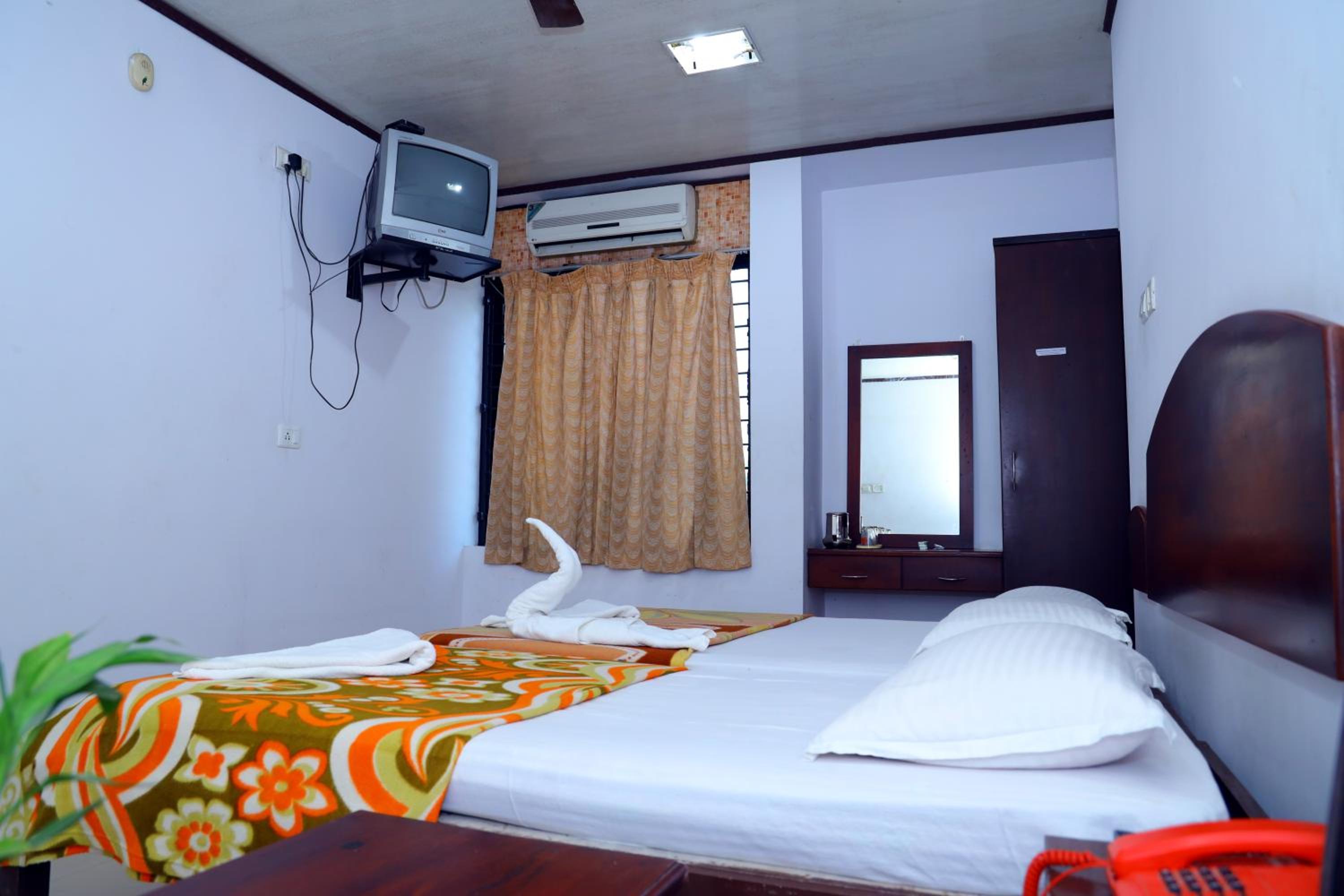 Deluxe Family Suite photo 3