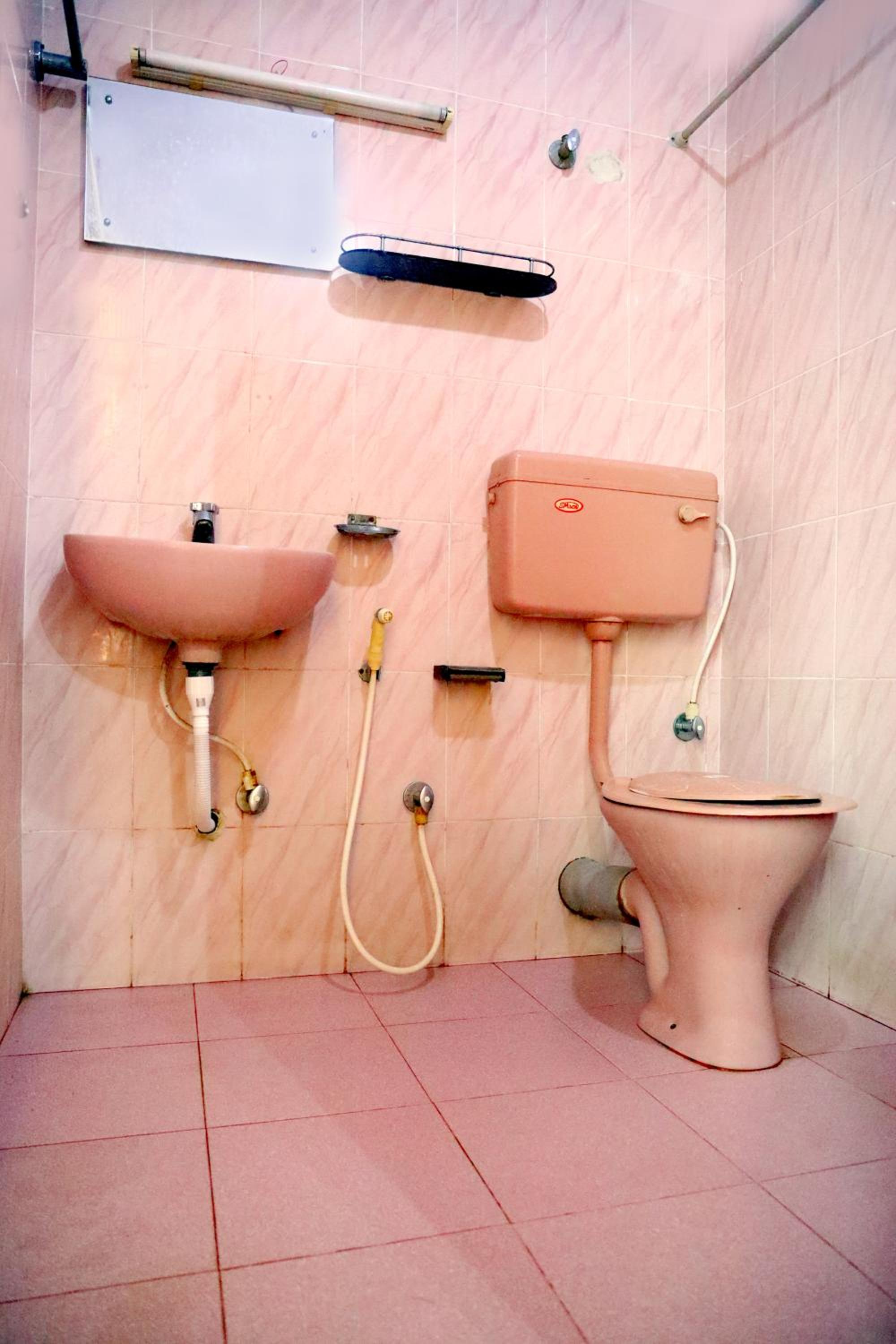 Deluxe Family Suite photo 2
