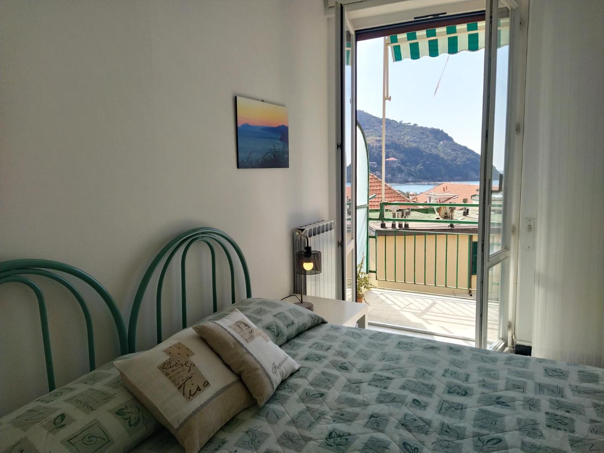 Apartment with Sea View photo 1