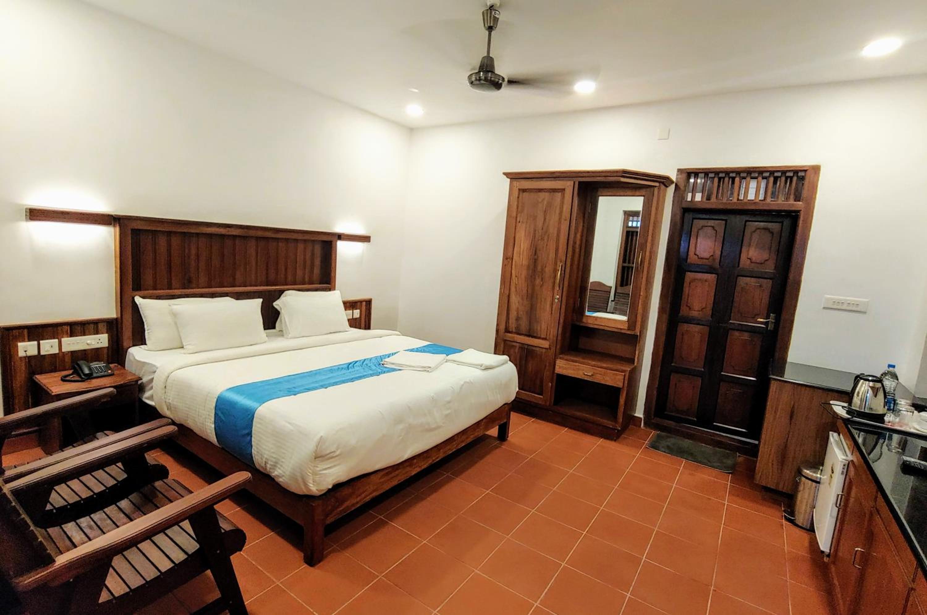 Standard Double Room - Photo 1