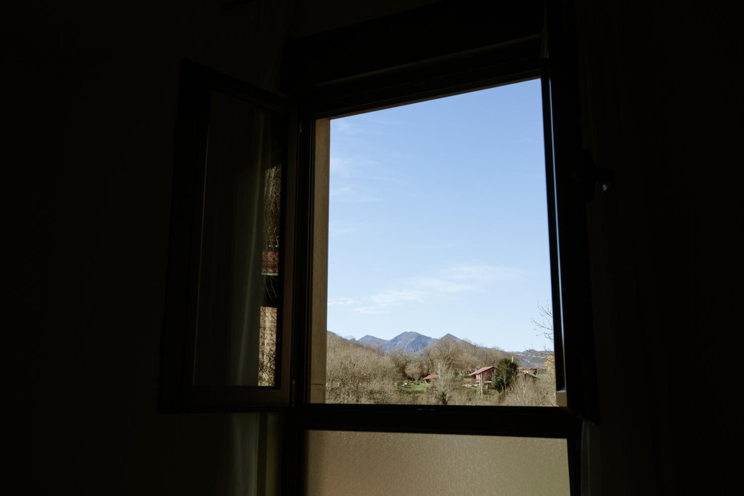 Three-Bedroom Townhouse - Photo 27