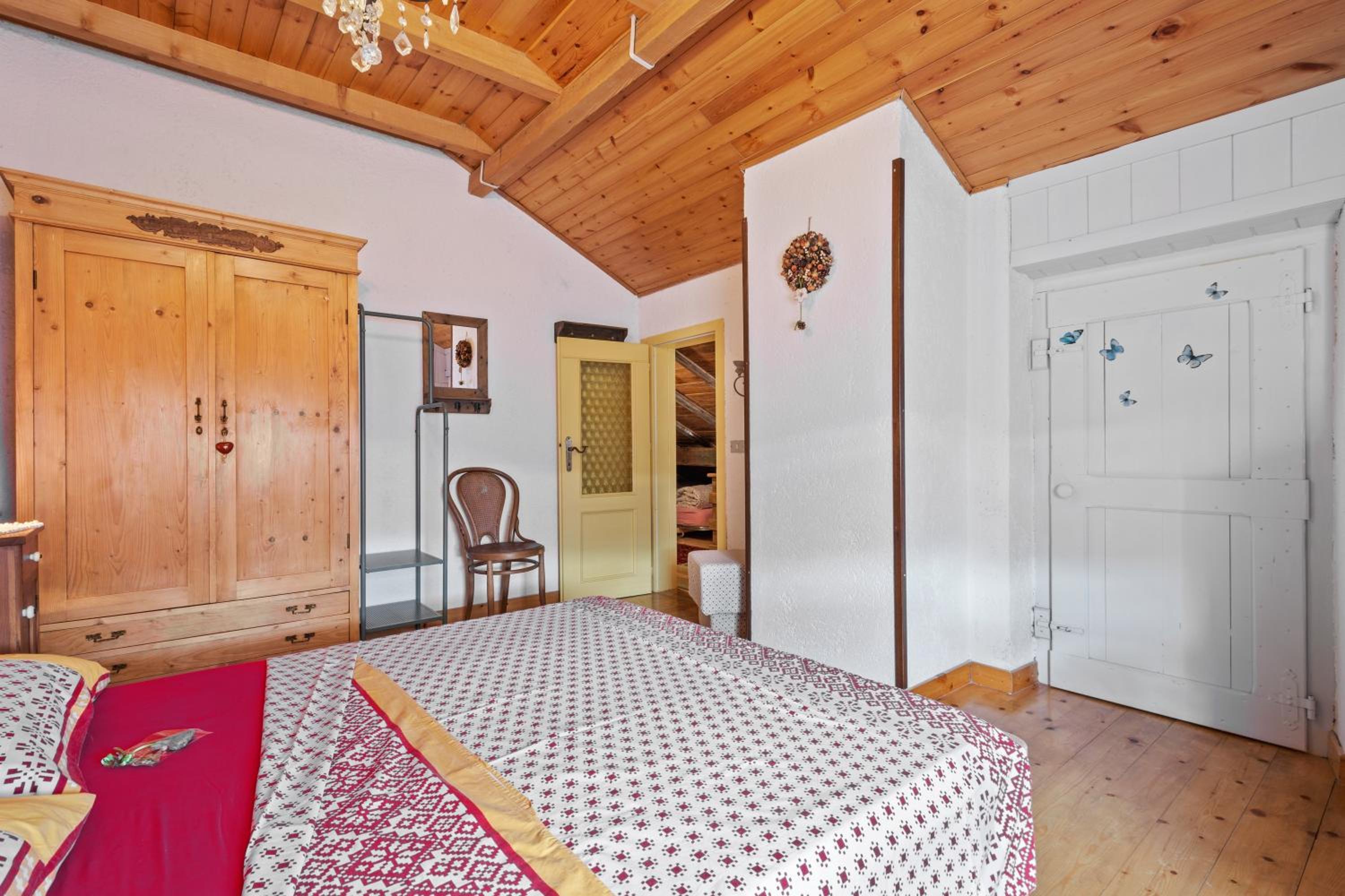 Two-Bedroom Chalet photo 3