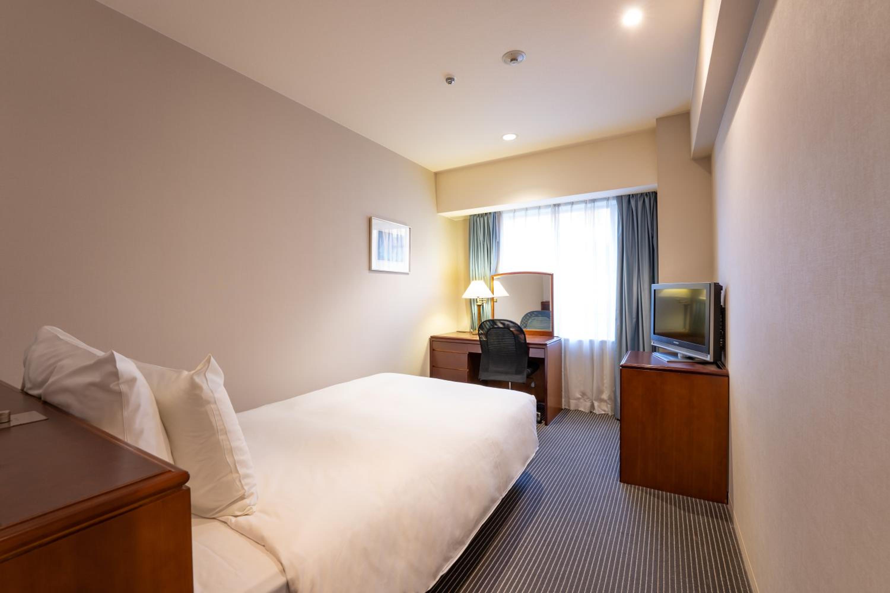 Single Room - Photo 1