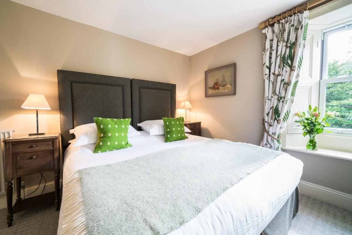 Deluxe Double Room with Shower