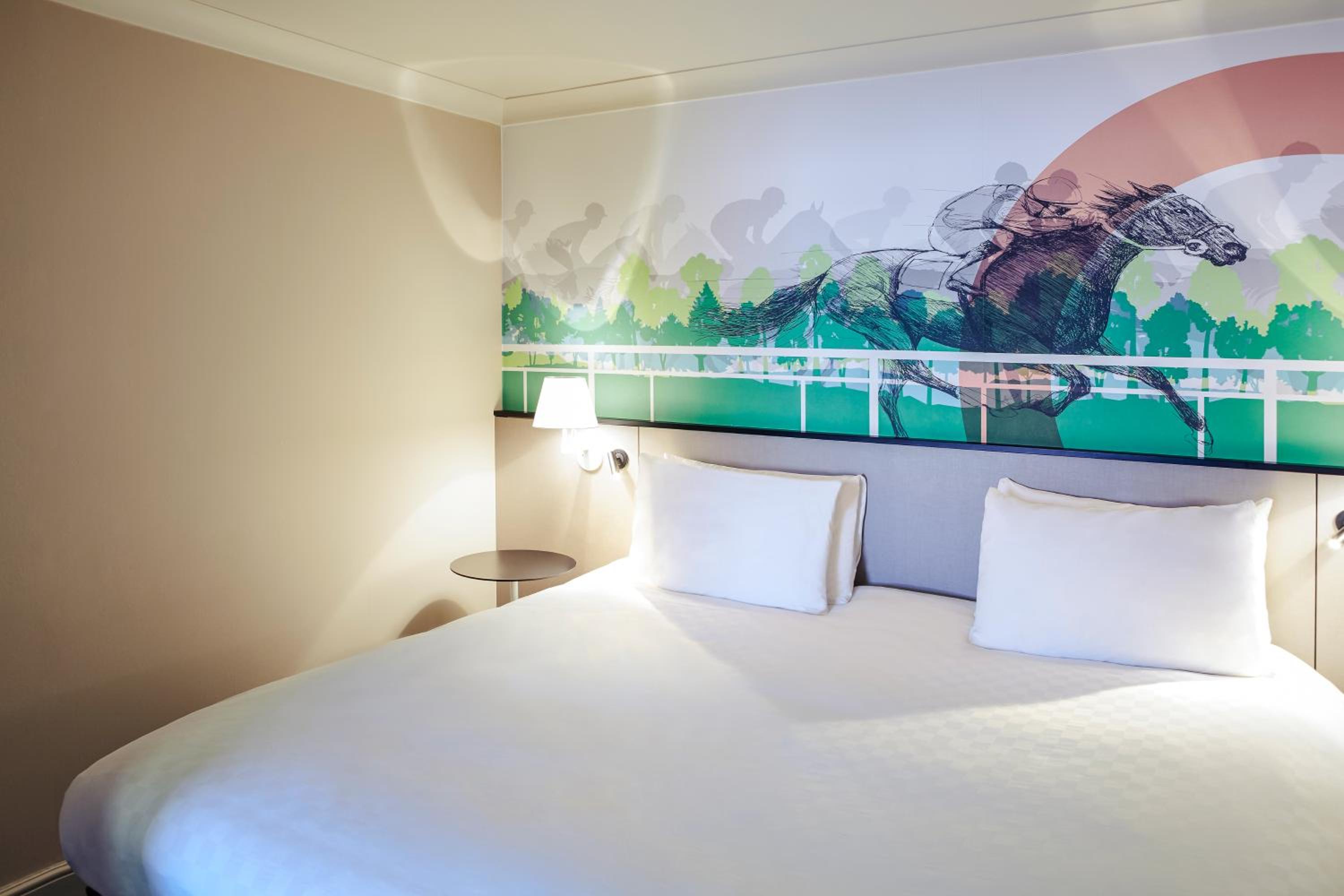 Standard Twin Room - Photo 3