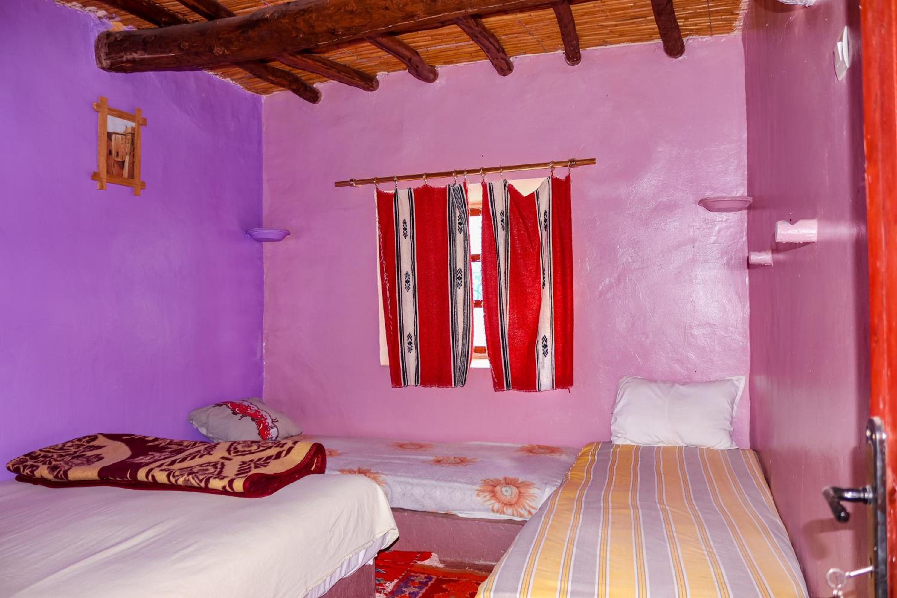 Standard Twin Room photo 1