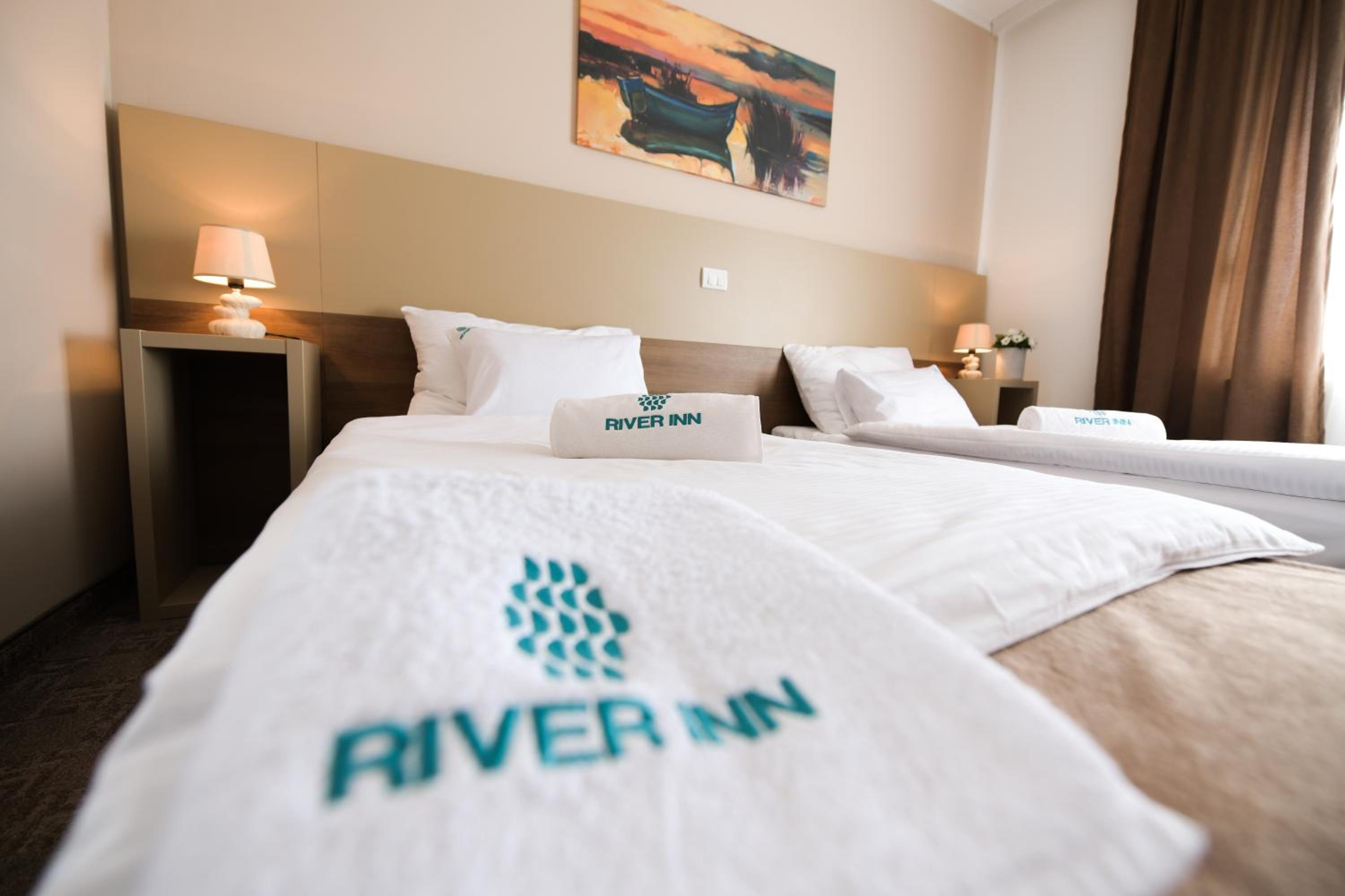 Double or Twin Room with Bathroom photo 2