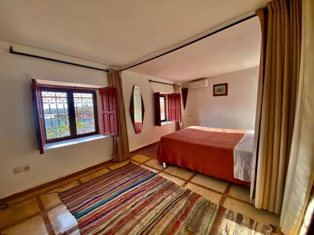 Apartment with Lake View - Photo 5
