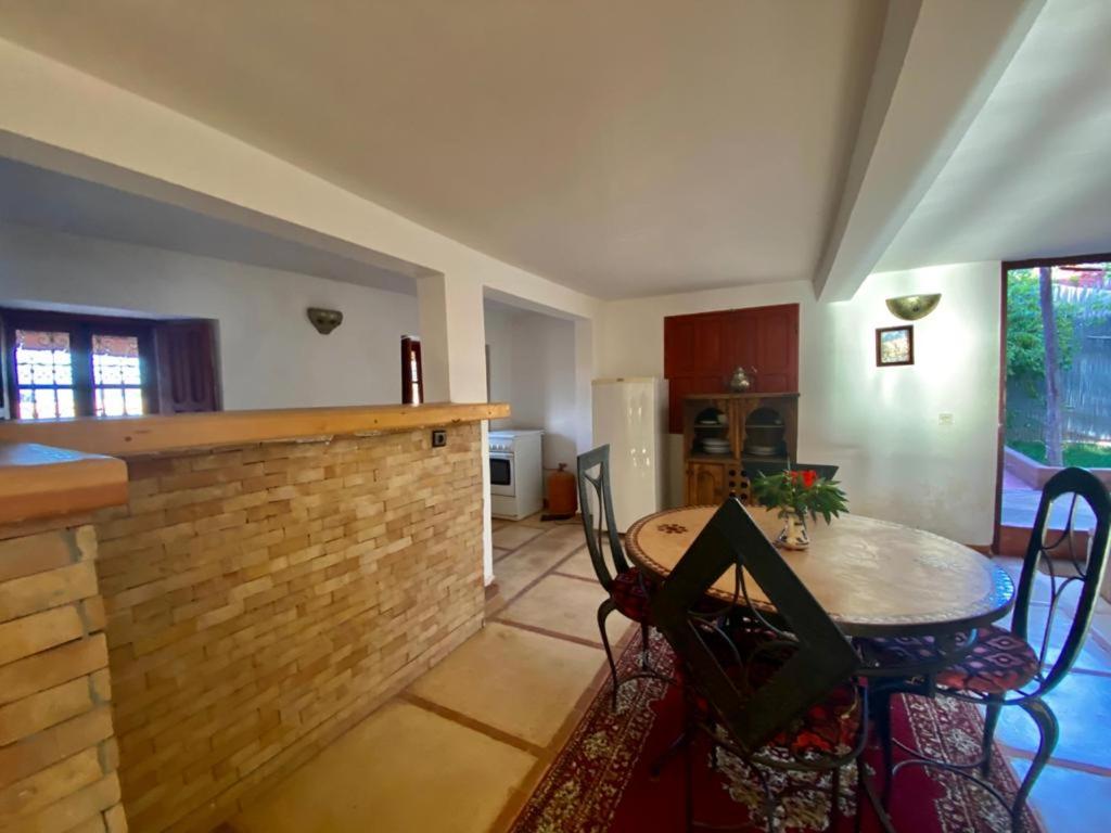 Apartment with Lake View - Photo 9
