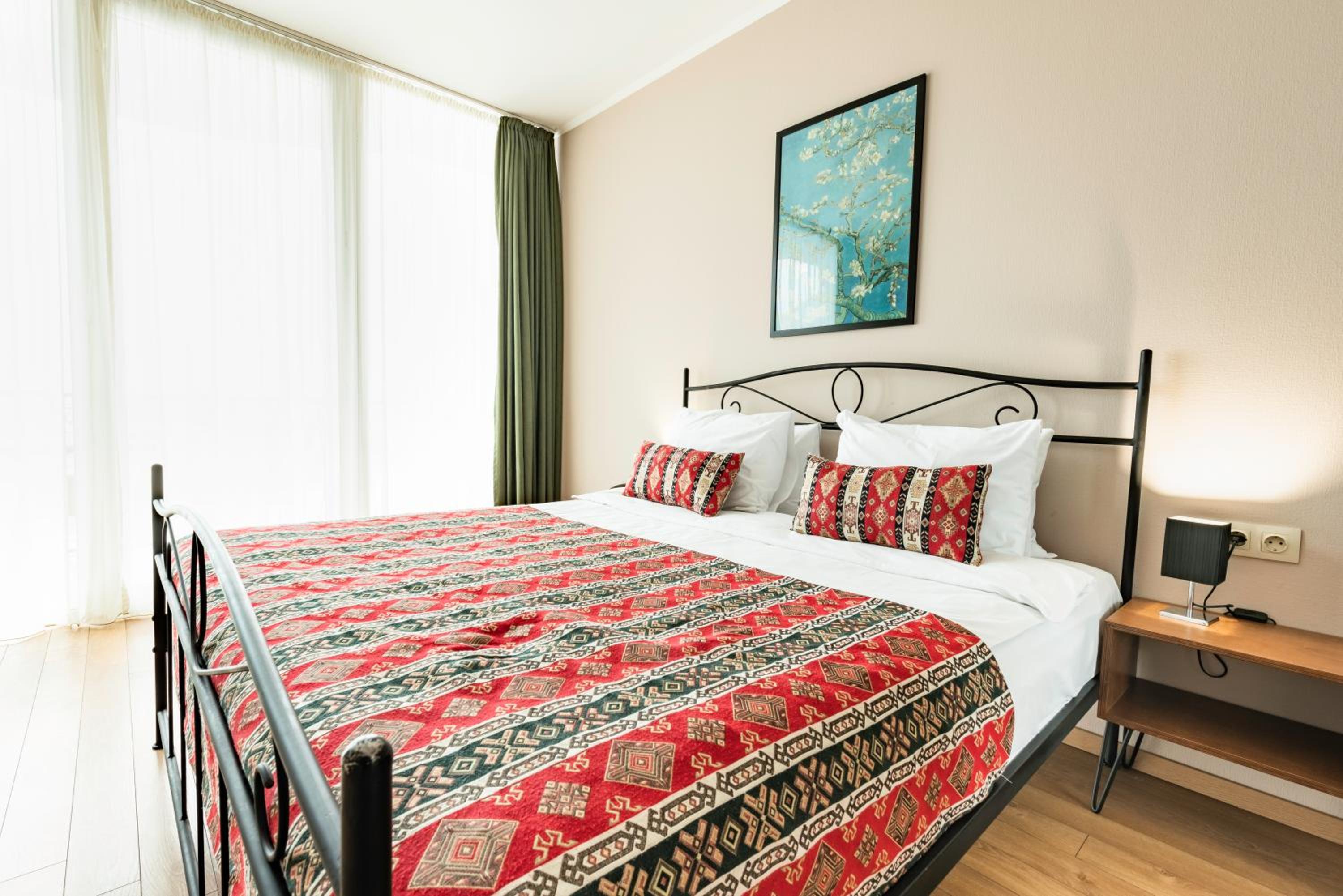 Deluxe Double Room with Balcony - Photo 1