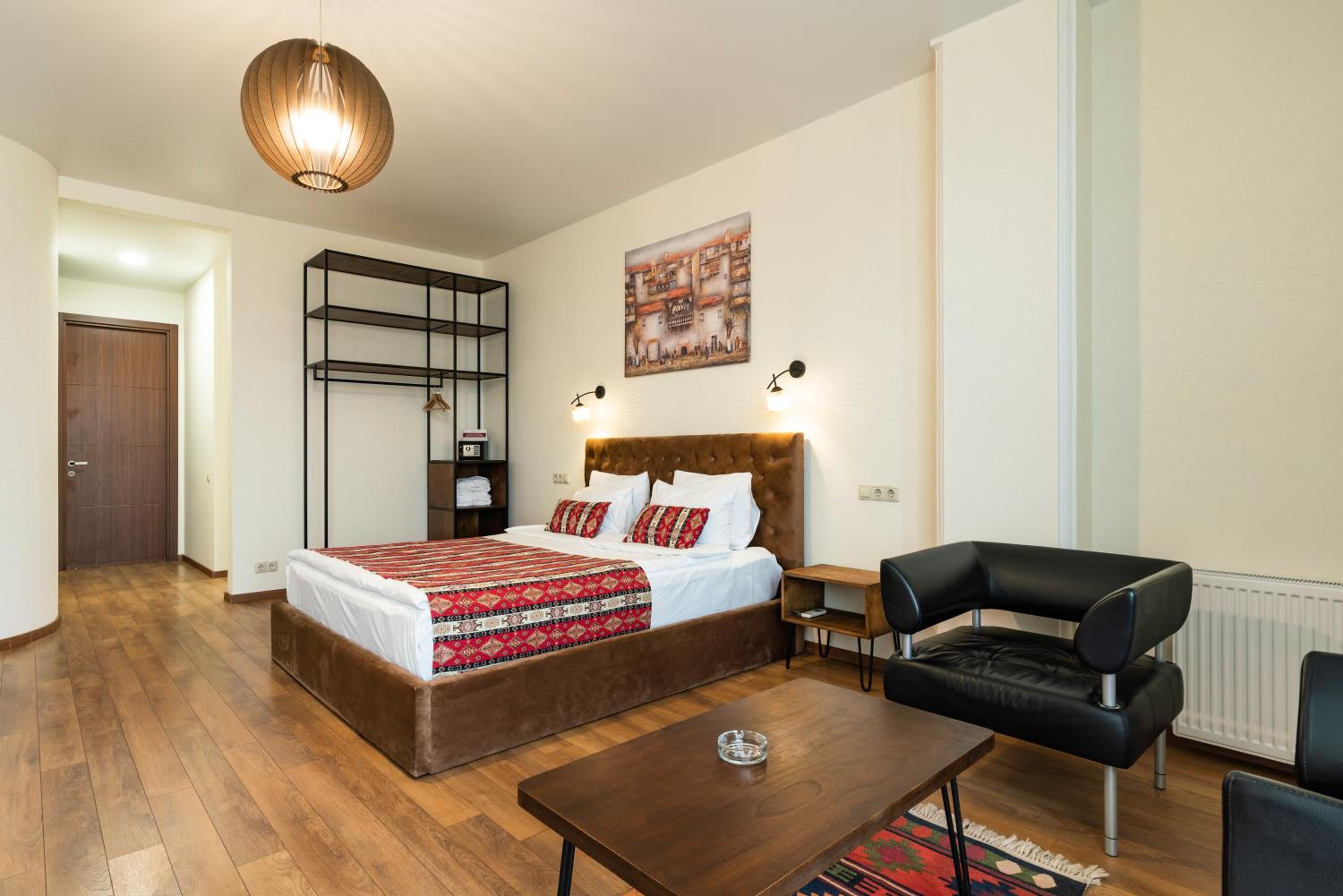 Junior Suite with Balcony photo 2