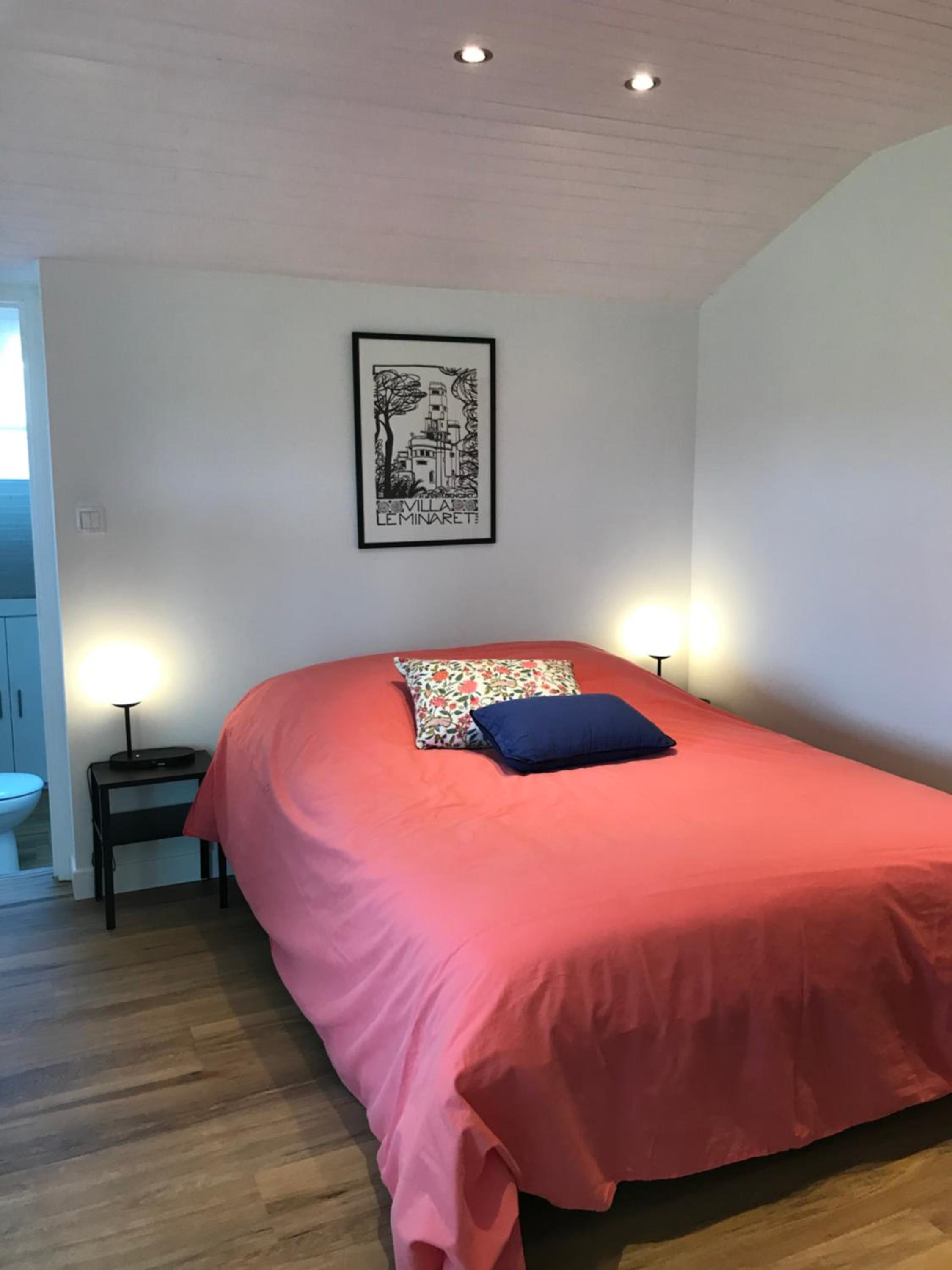 Two-Bedroom Apartment photo 2