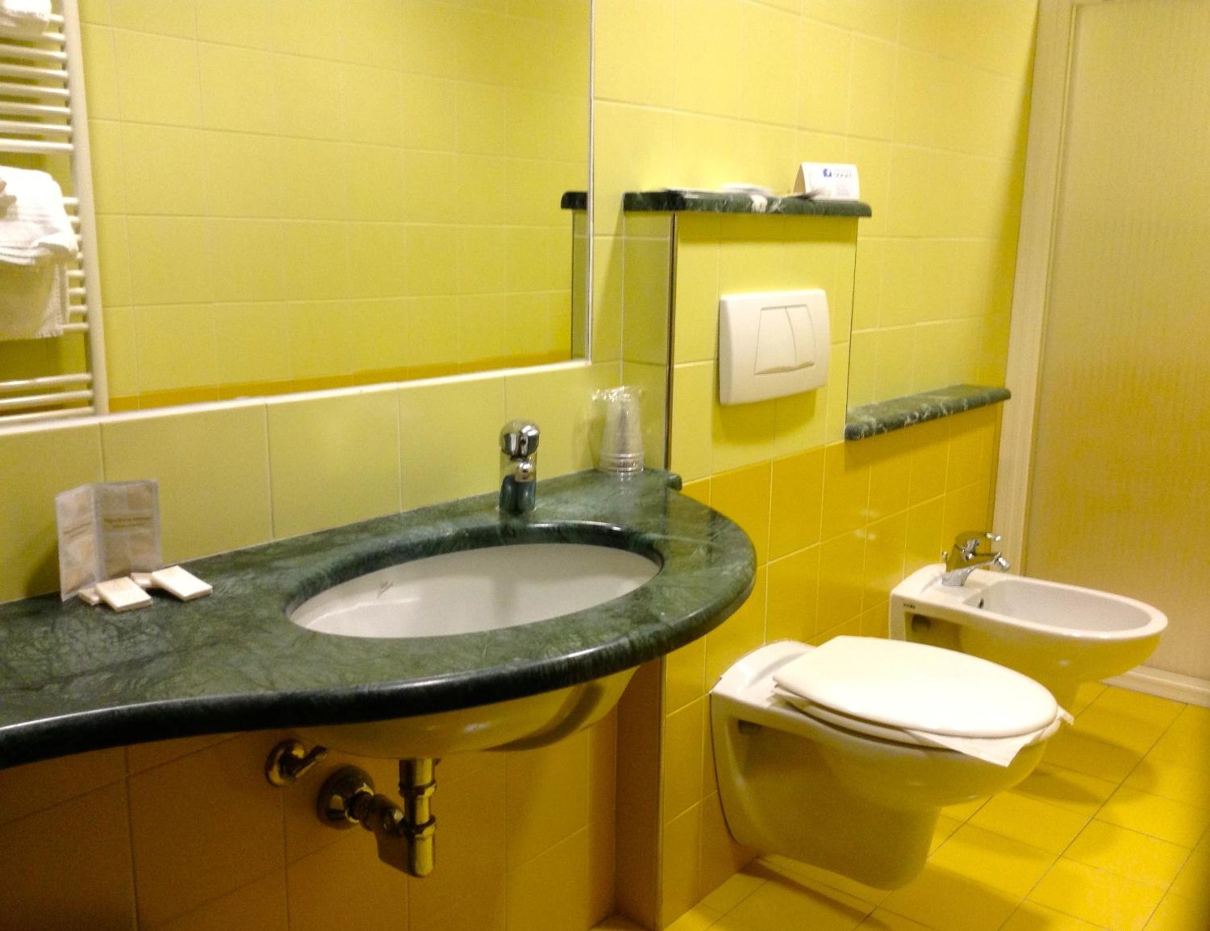 Standard Quadruple Room photo 2