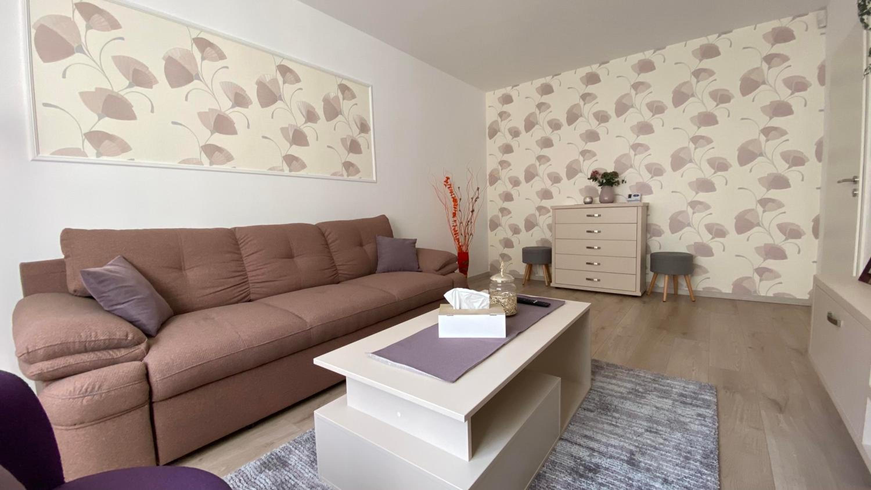 Two-Bedroom Apartment - Photo 11