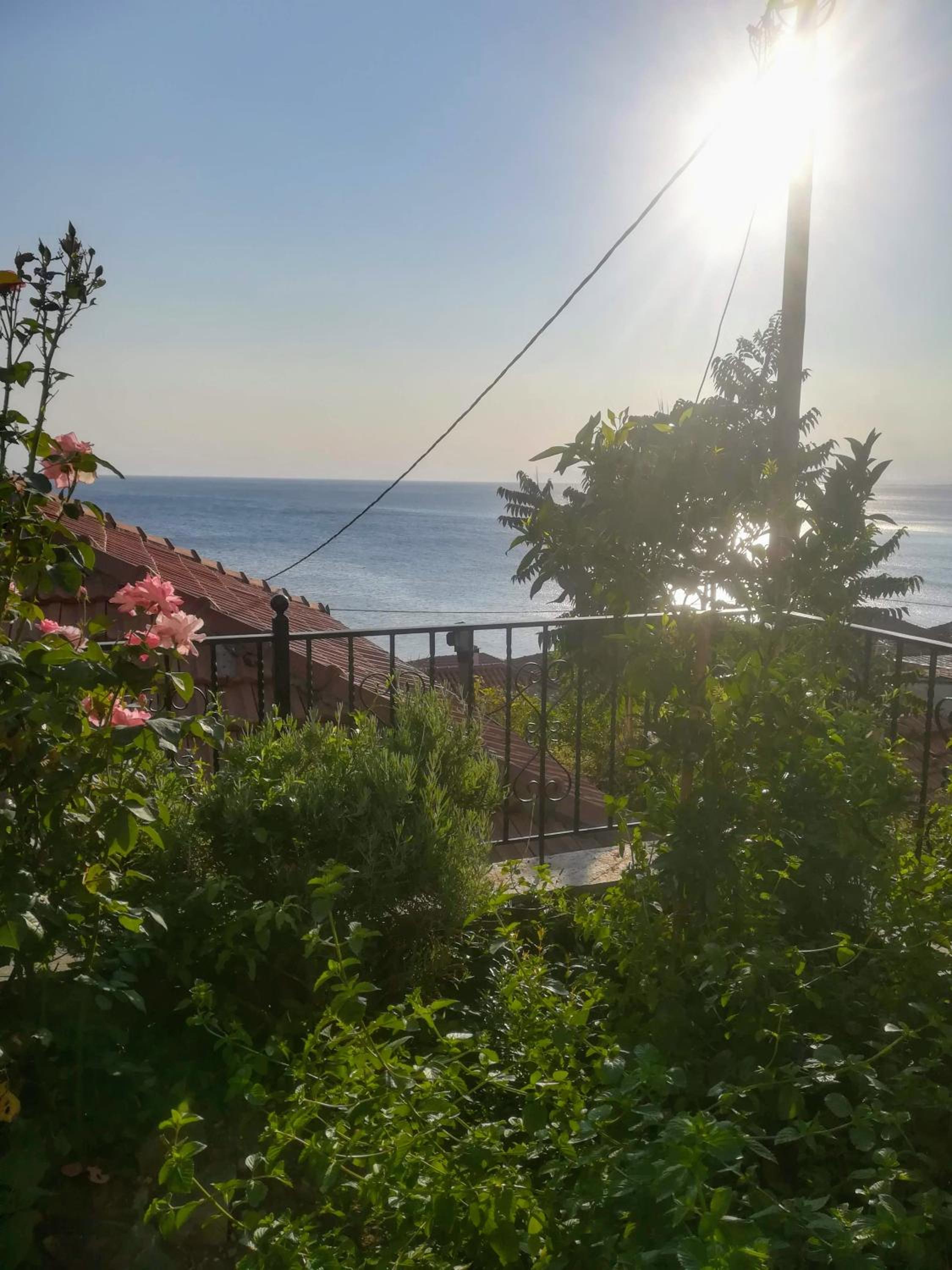 Double Room with Garden View - Photo 2
