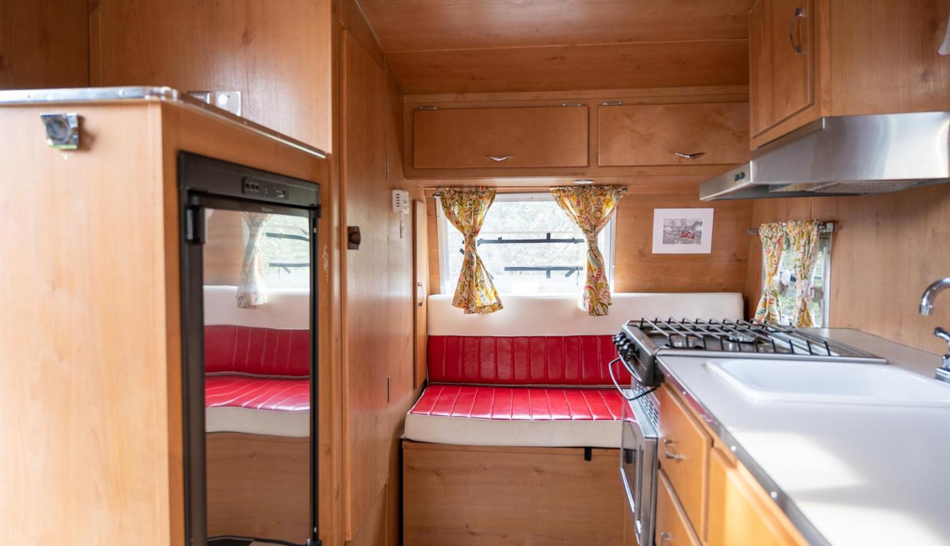 Caravan with Shared Bathroom (2 People)
