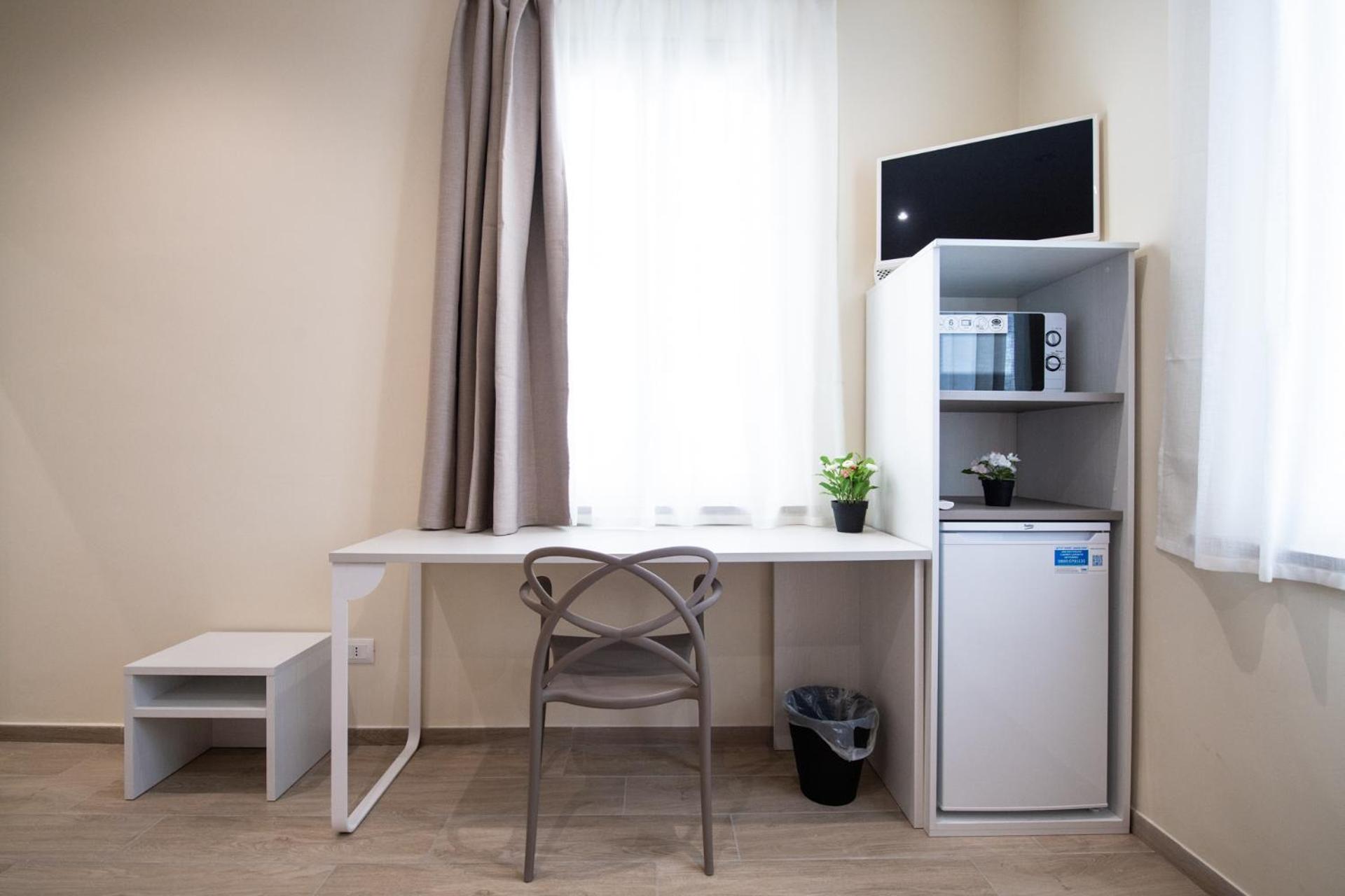 Standard Double Room - Photo 2
