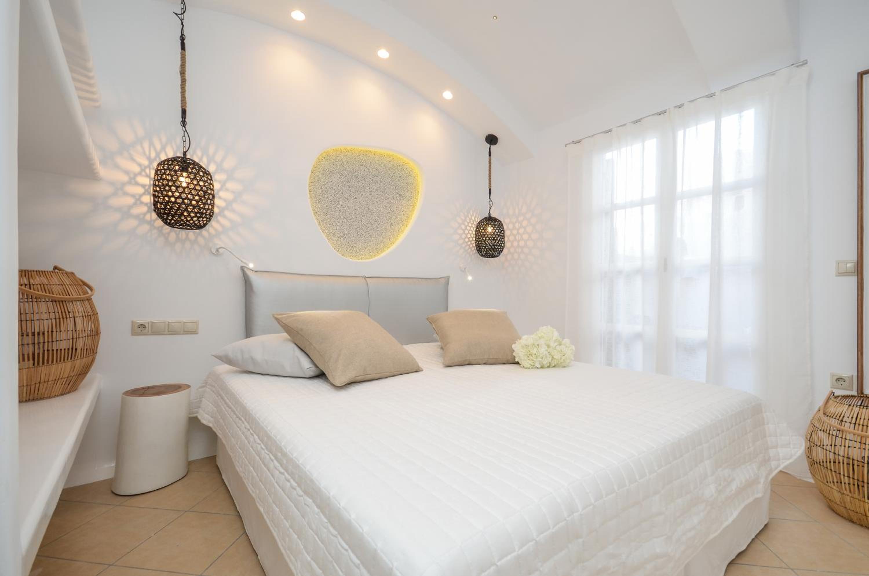 One-Bedroom Apartment - Photo 6