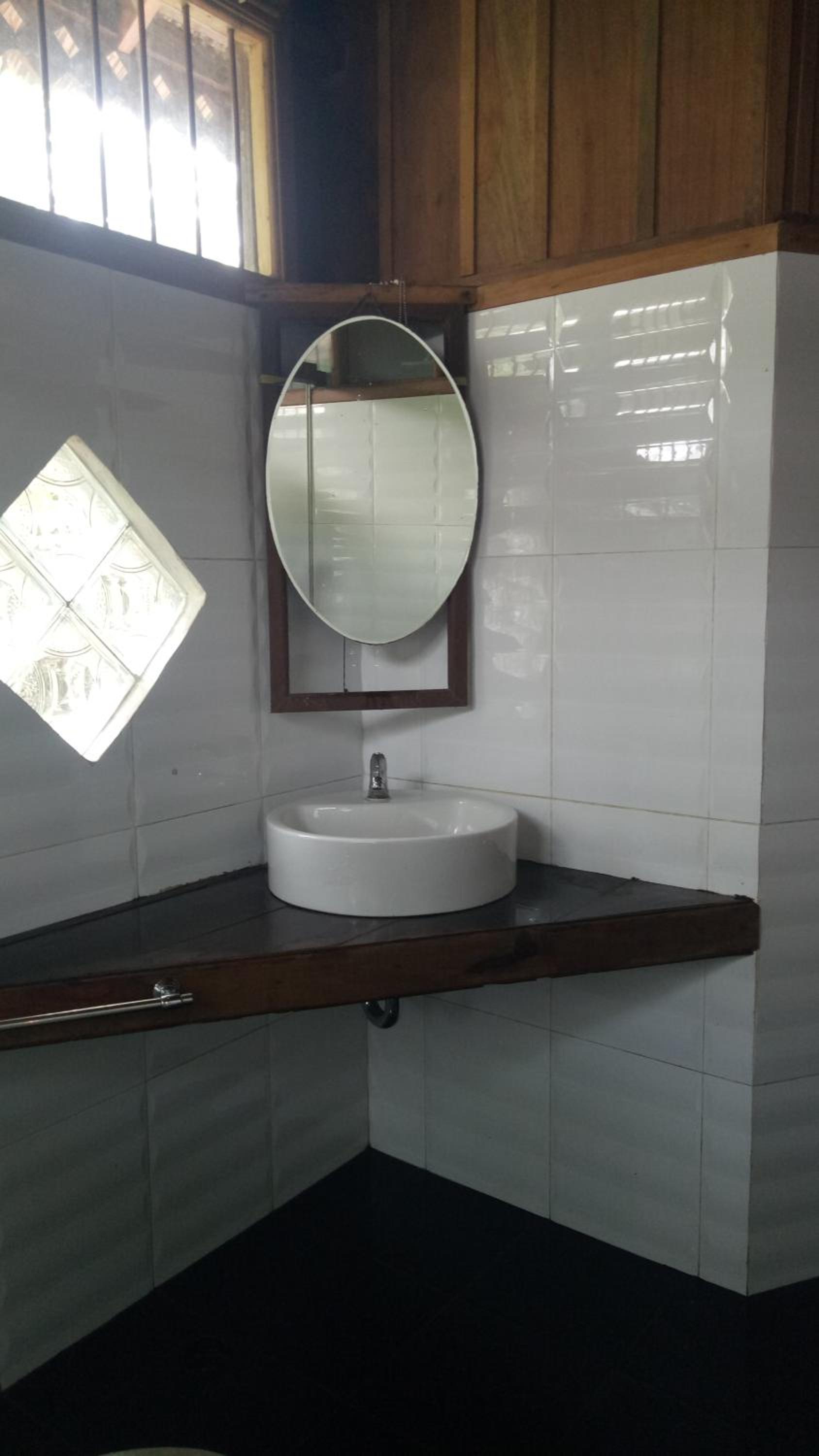 Three-Bedroom Villa - Photo 2